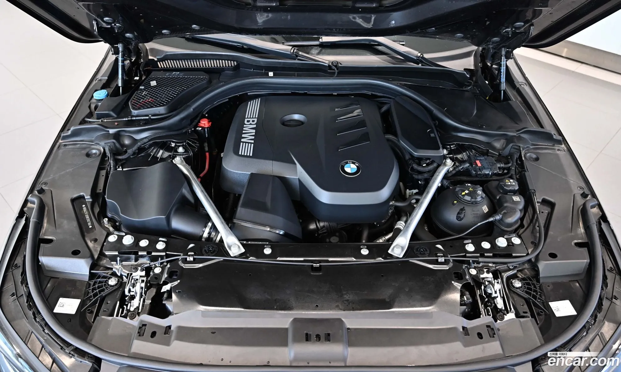 BMW 5 Series 2024 — 10
