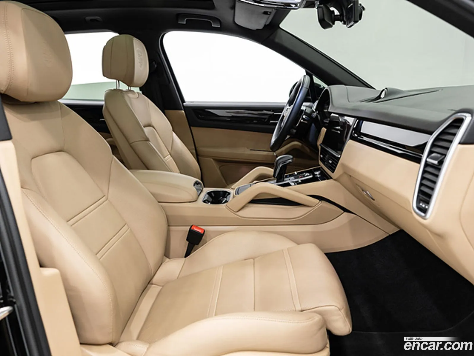 Porsche Cayenne 2023 — 3