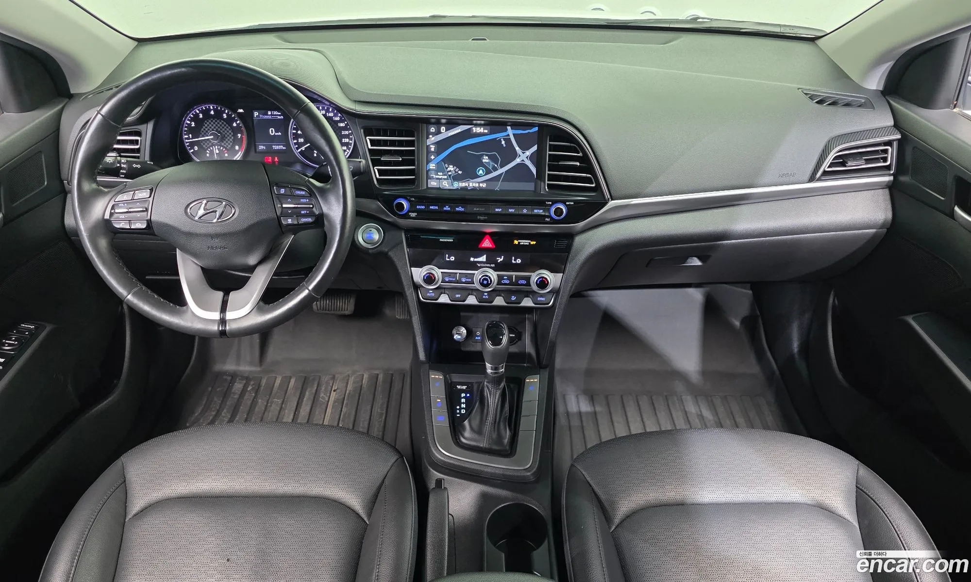 Hyundai Elantra AD 2020 — 3