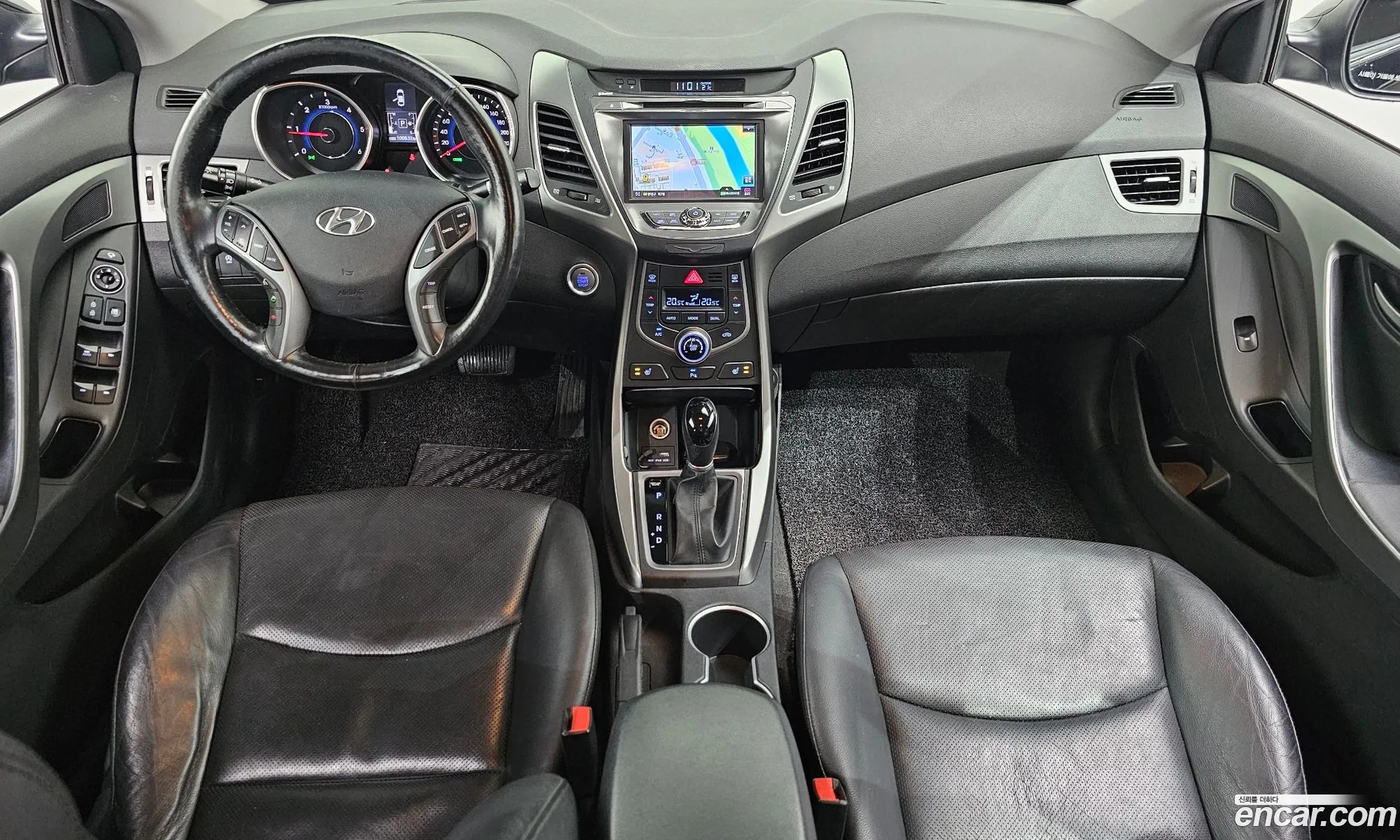 Hyundai Elantra 2015 — 3