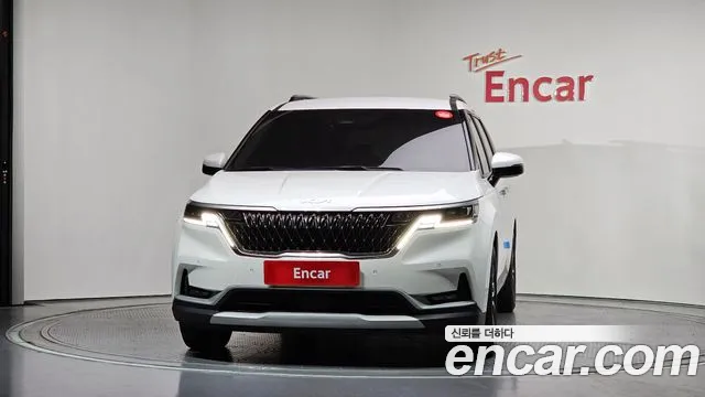 Kia Carnival 2022 — 2