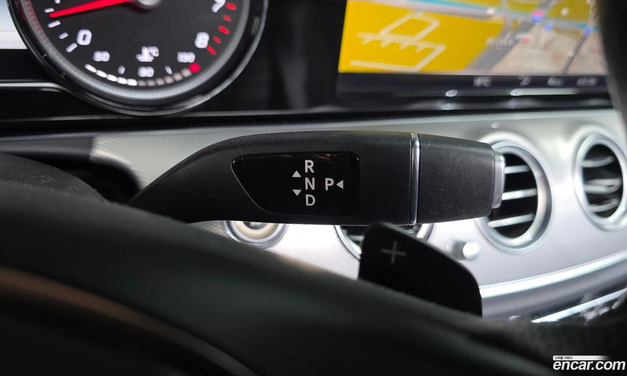Mercedes-Benz E-Class W213 2018 WDDZF4CB3JA425434 — 24