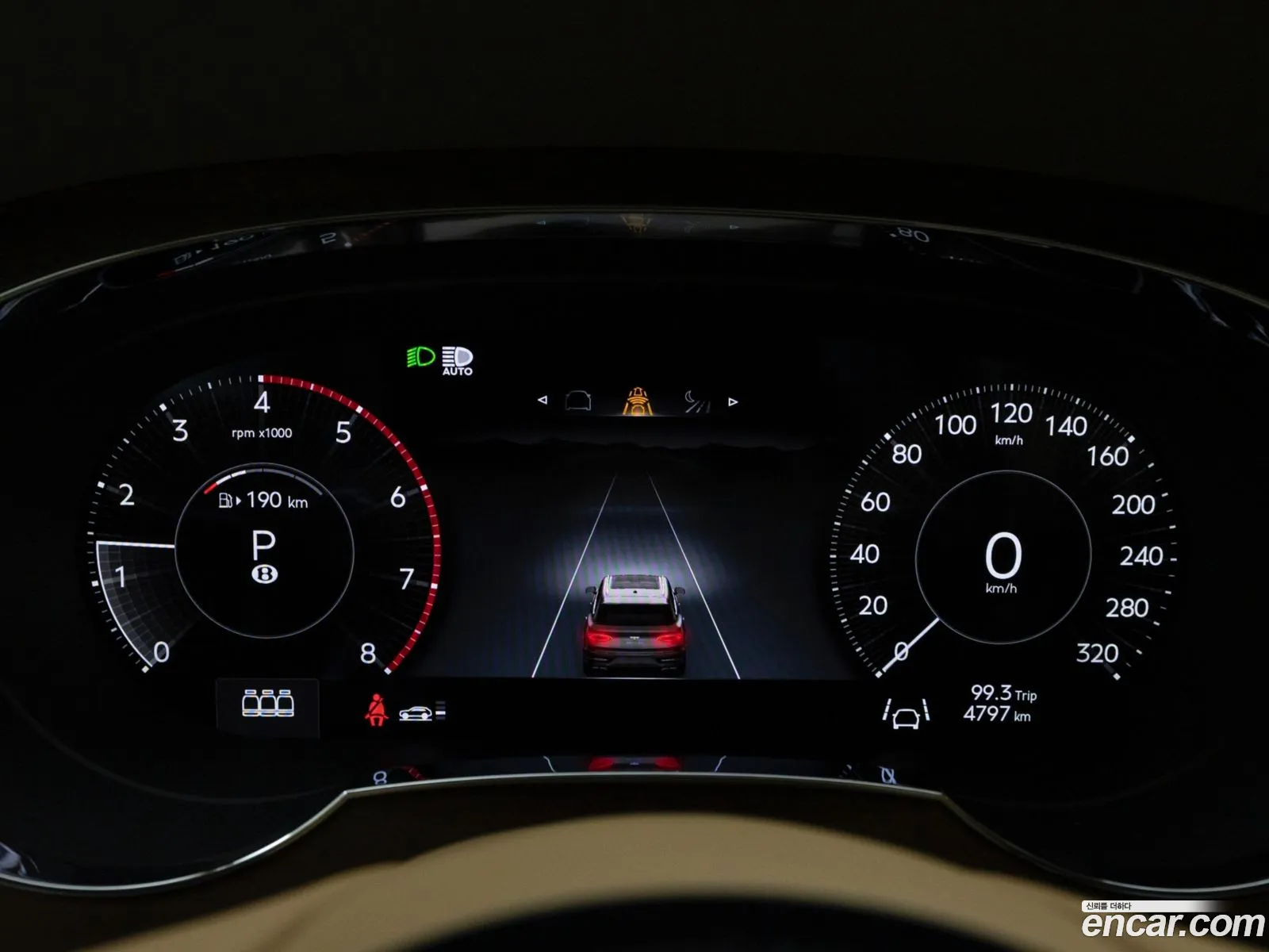 Bentley Bentayga 2025 — 19