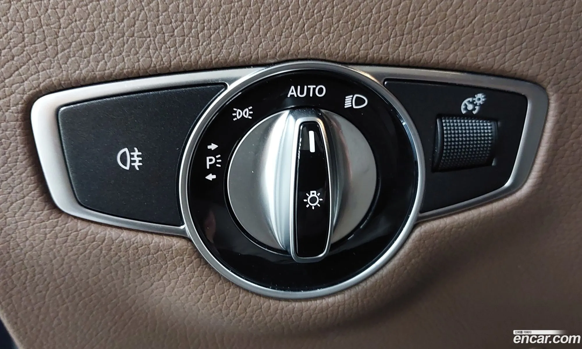 Mercedes-Benz E-Class W213 2022 — 11