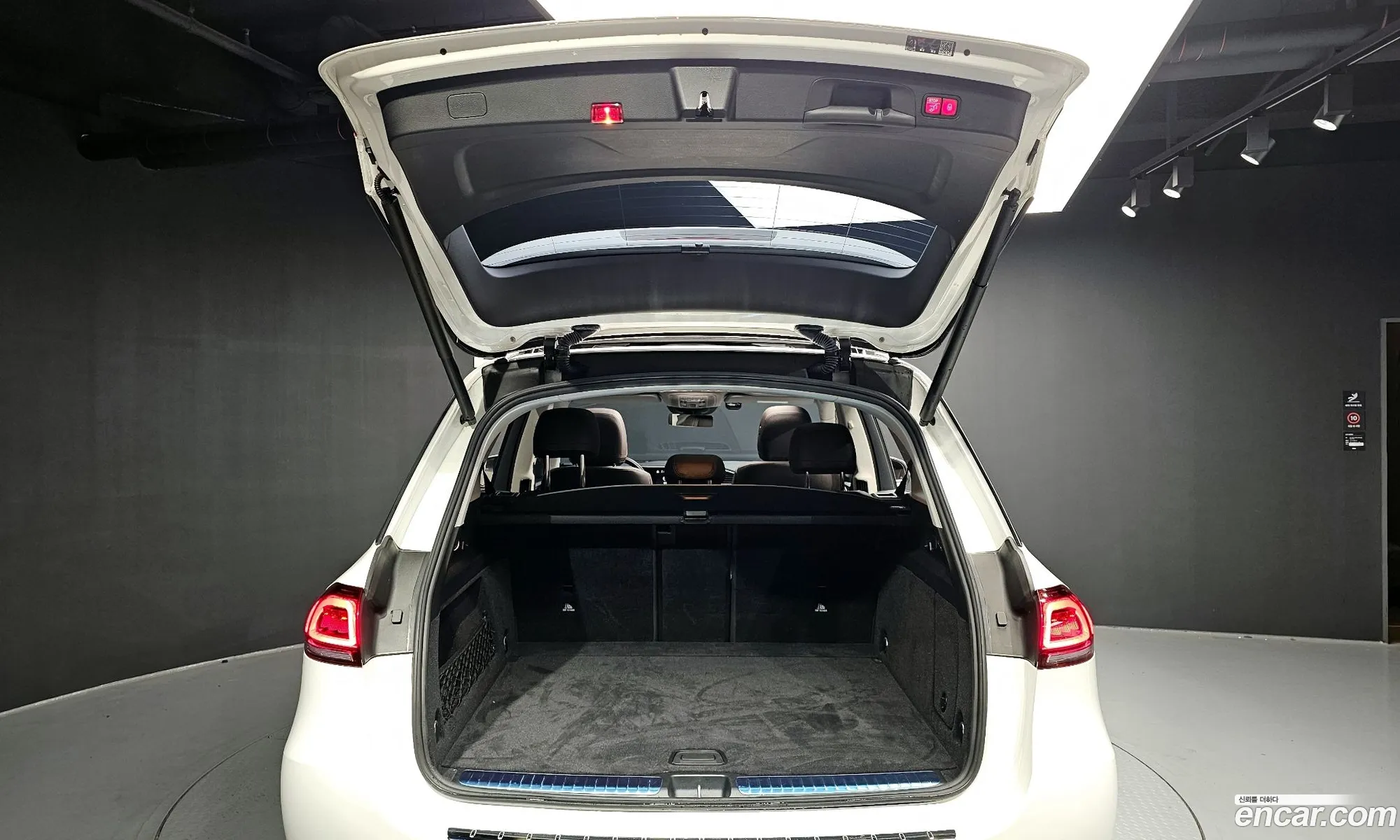 Mercedes-Benz GLE-Class W167 2022 — 11