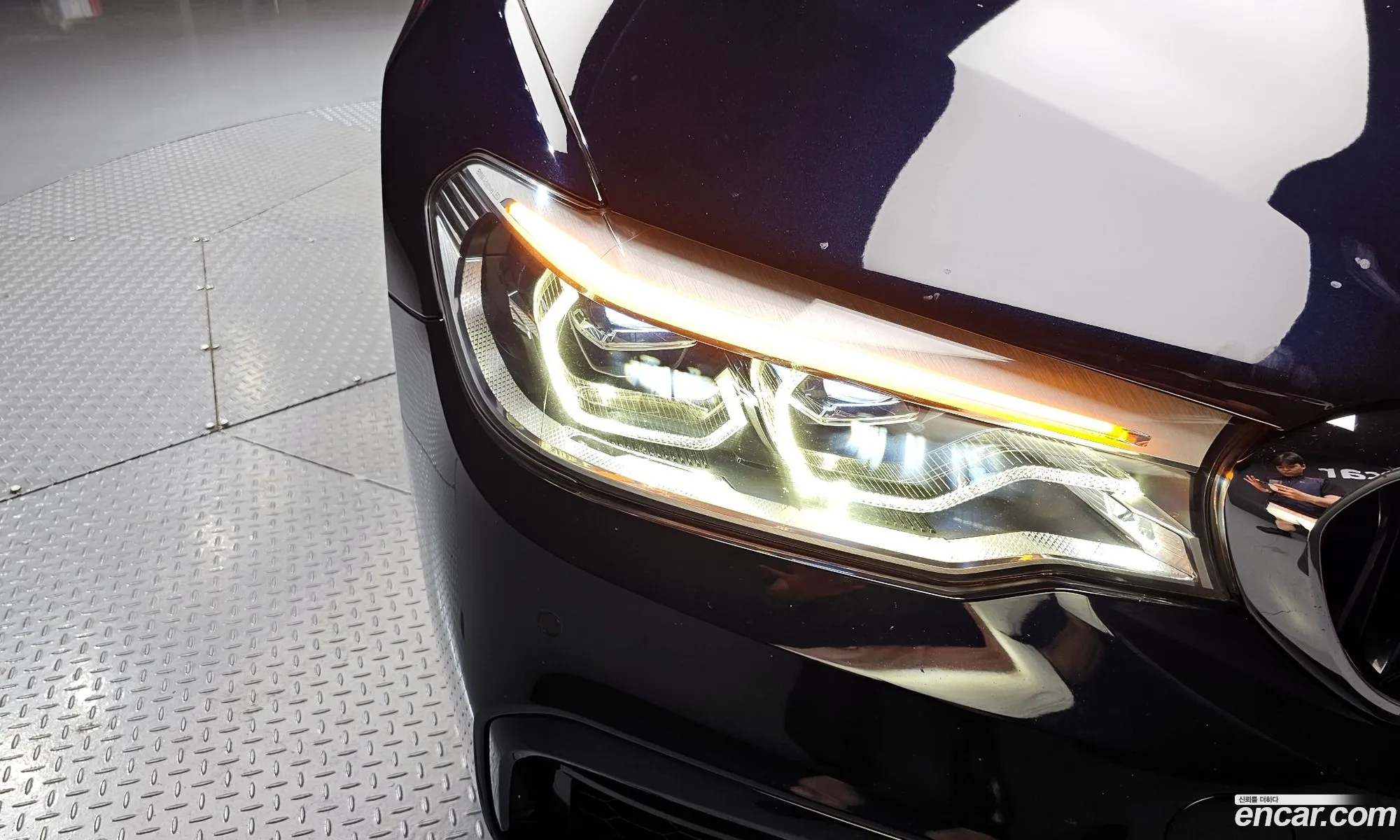 BMW 5 Series 2017 WBAJD910XJWC11216 — 12