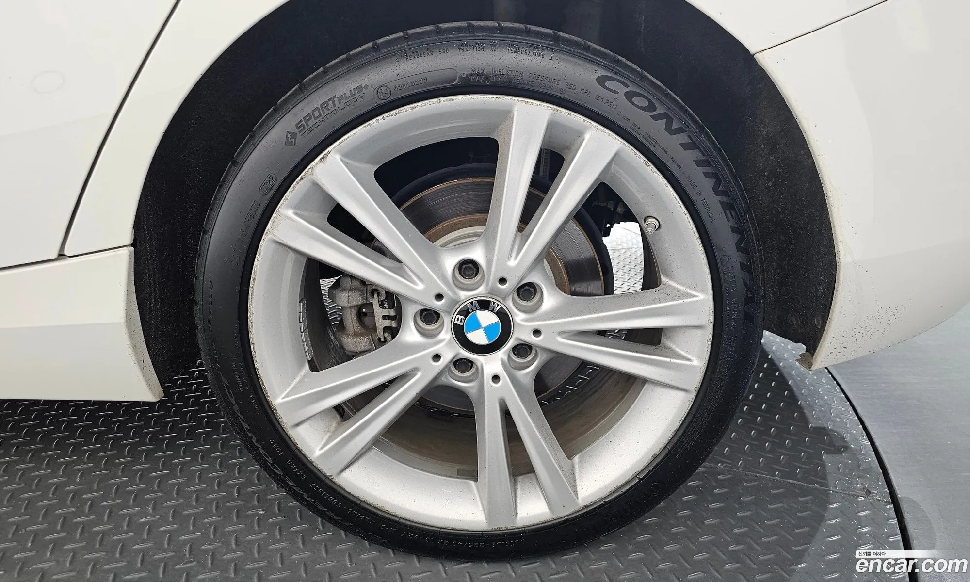 BMW 1 Series 2019 — 10