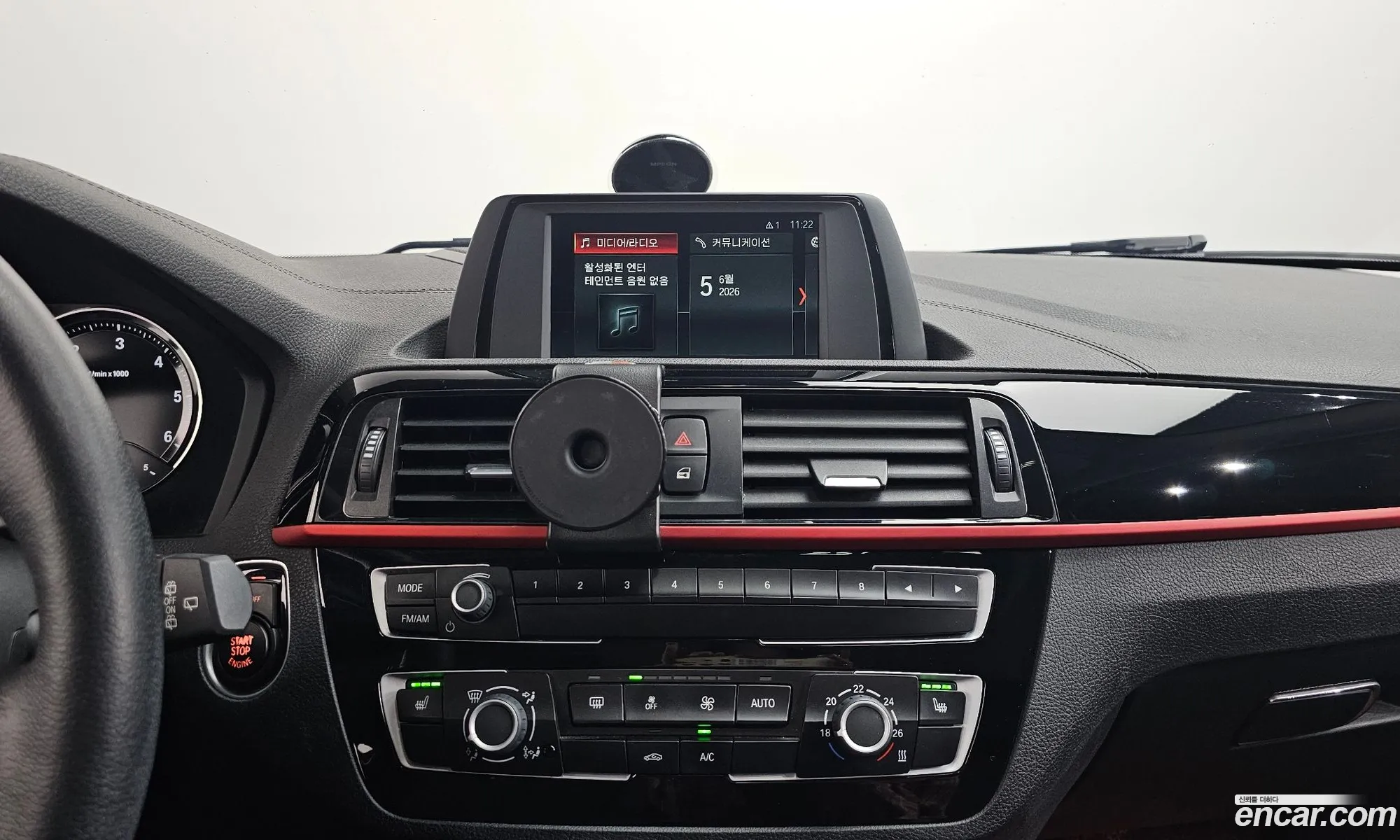 BMW 1 Series 2019 — 12