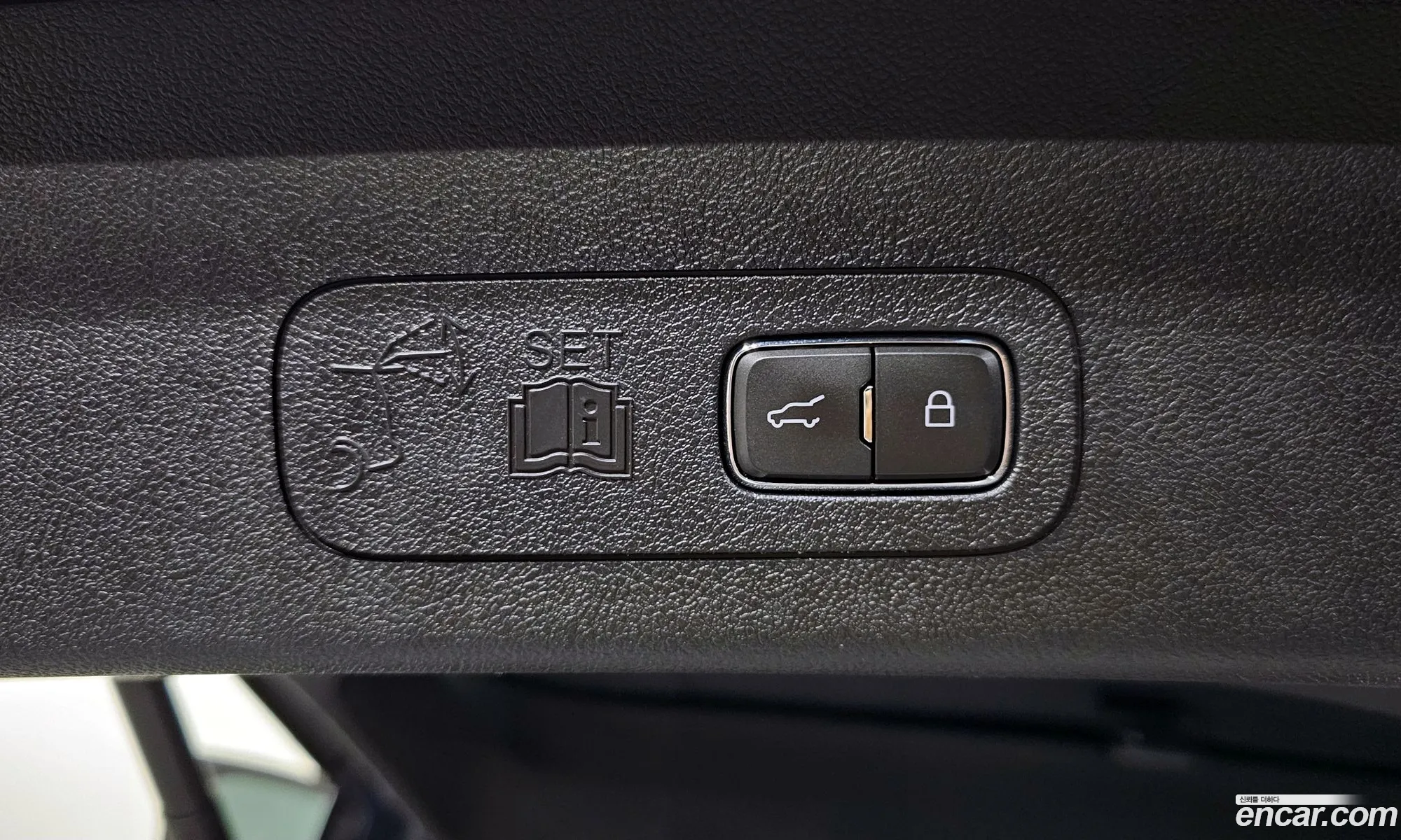 Lincoln Aviator 2021 — 28
