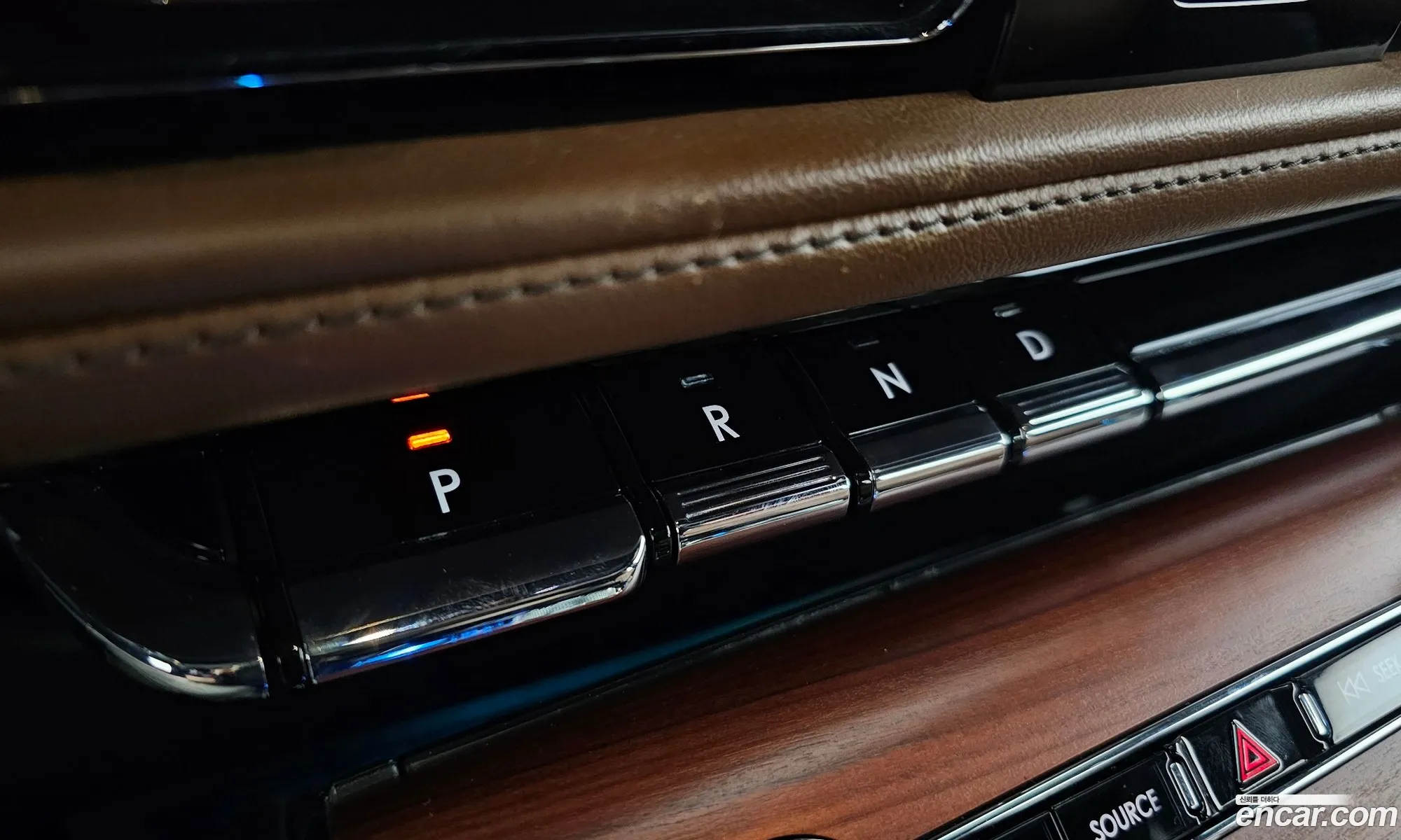 Lincoln Aviator 2021 — 29