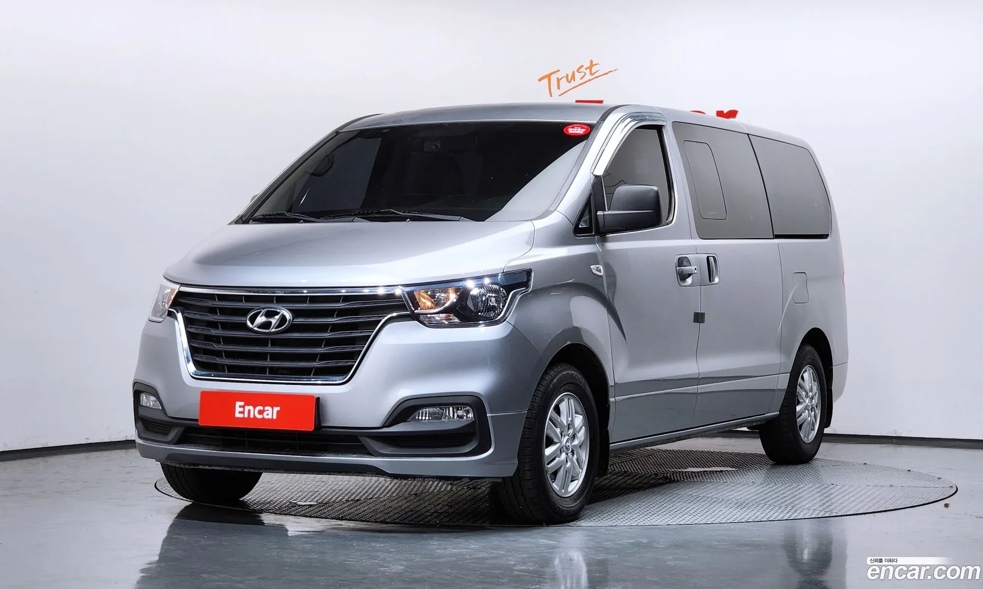 Hyundai Grand Starex 2018 — 4