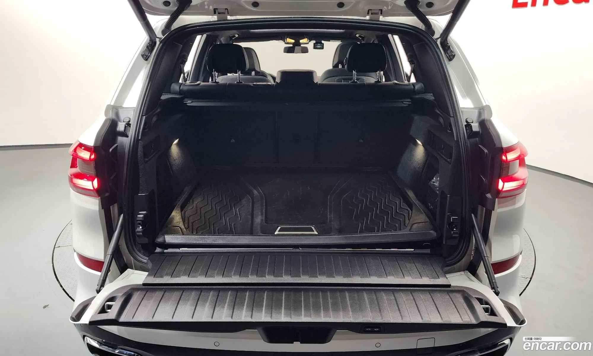 BMW X5 2022 WBATA6105P9N90548 — 10