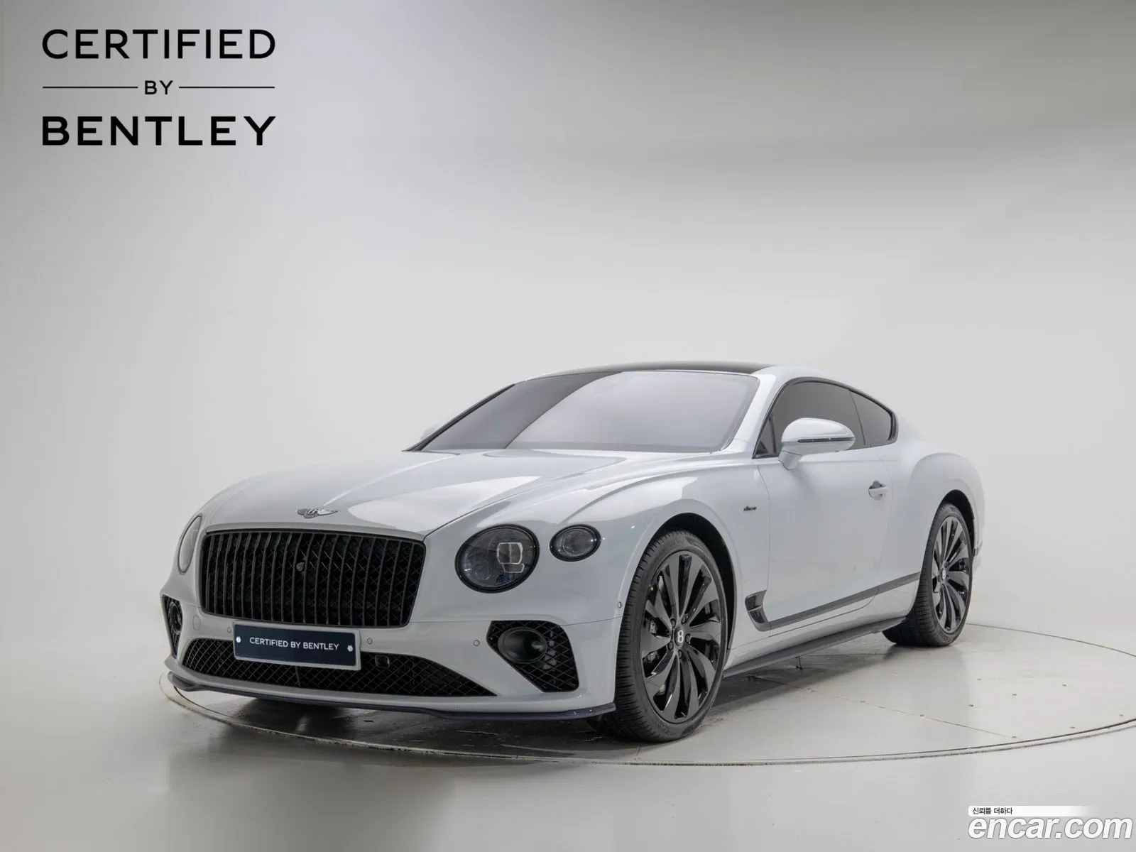 Bentley Continental GT 2024 — 17