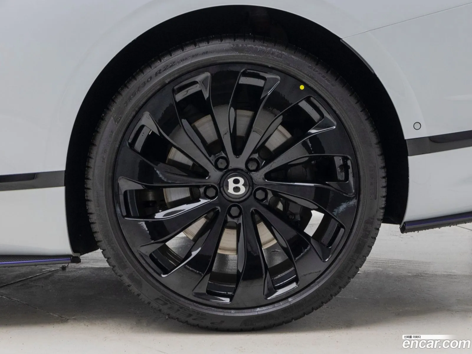 Bentley Continental GT 2024 — 6