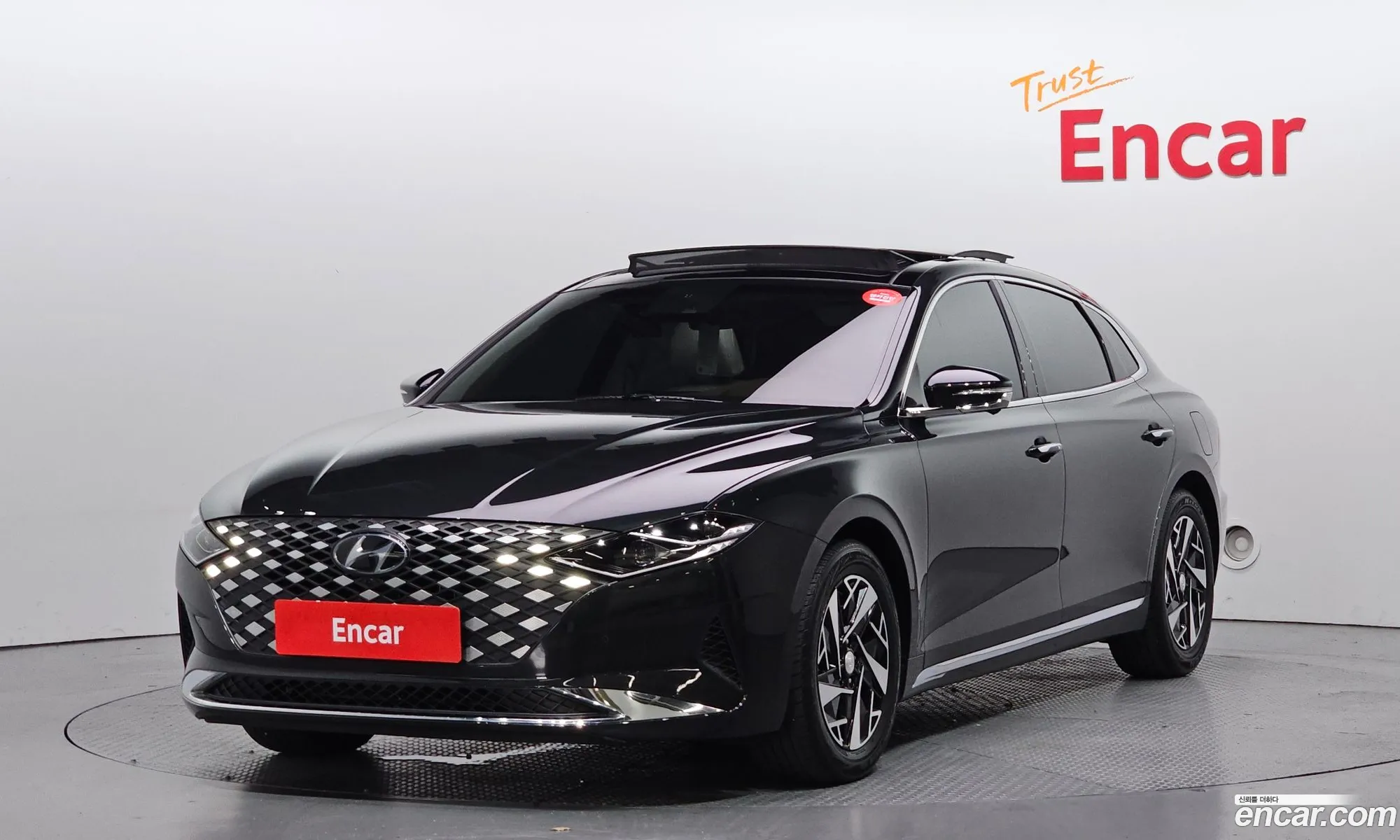 Hyundai Grandeur IG Hybrid 2021 — 2