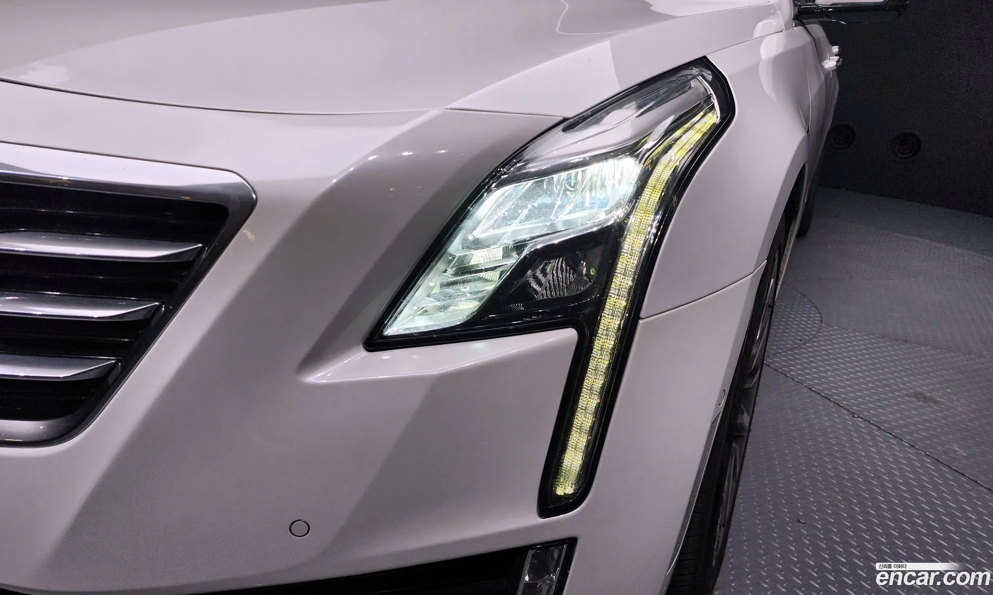 Cadillac CT6 2017 1G6K95RSXHU136577 — 21