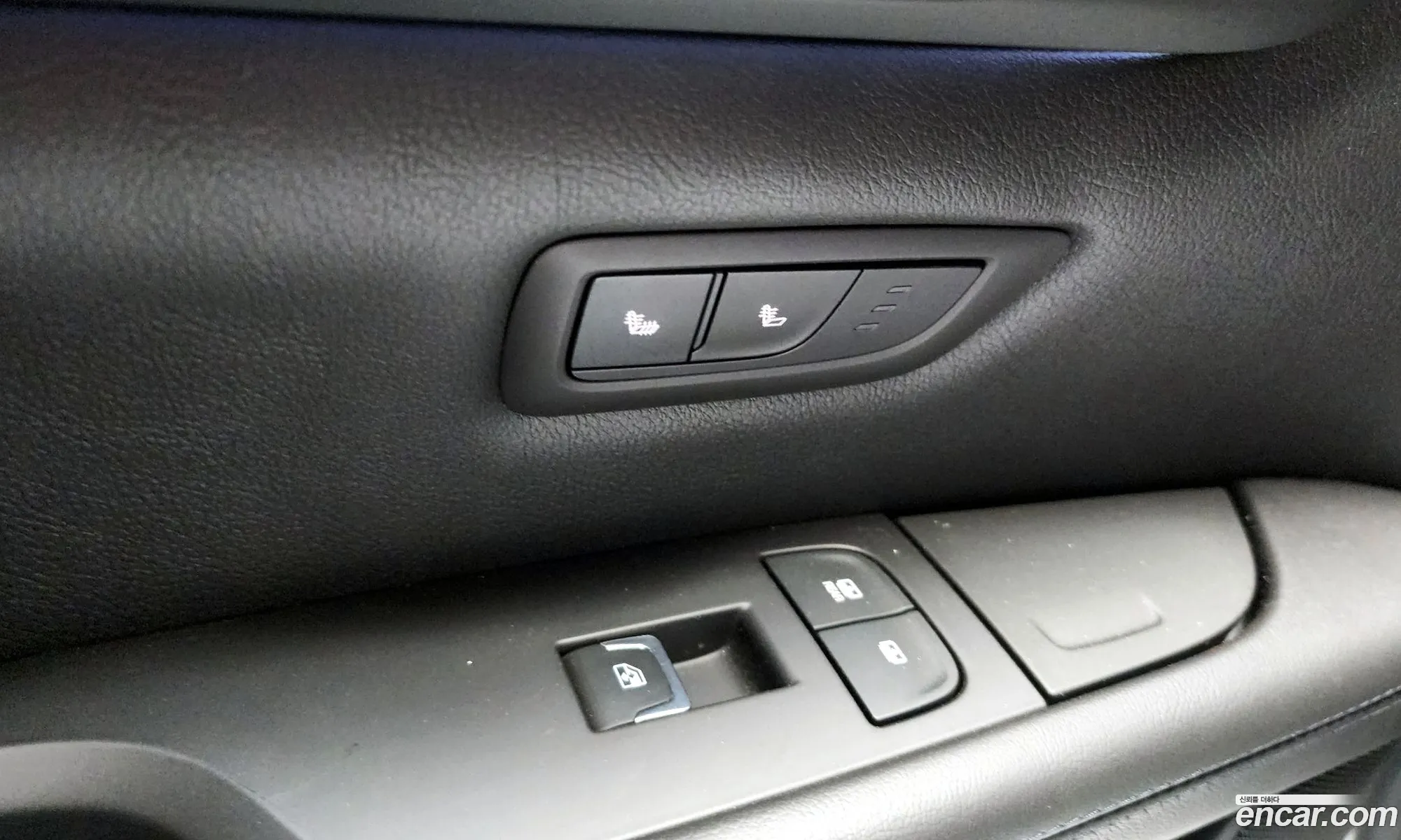 Cadillac CT6 2017 1G6K95RSXHU136577 — 11