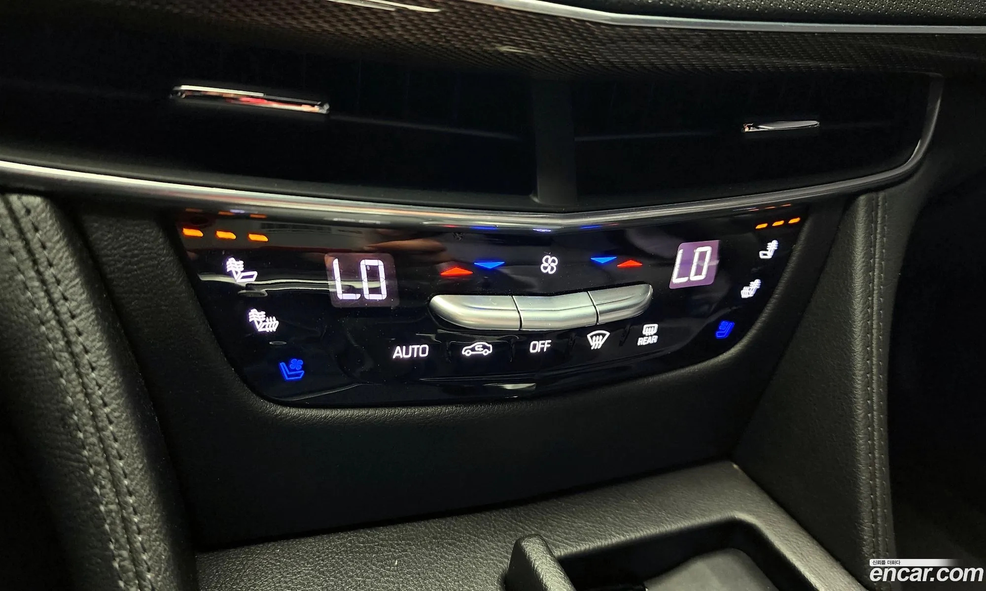Cadillac CT6 2017 1G6K95RSXHU136577 — 14