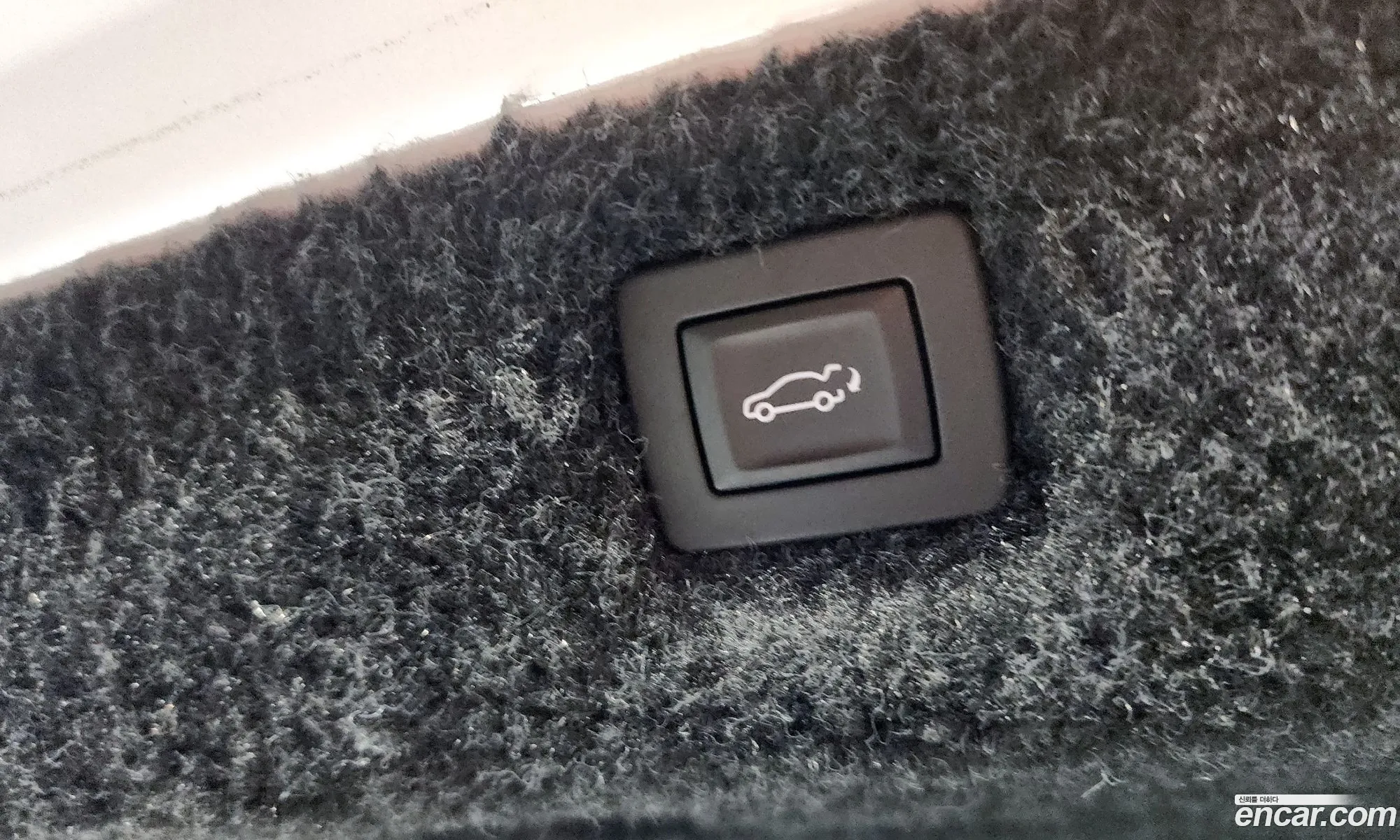 Cadillac CT6 2017 1G6K95RSXHU136577 — 39