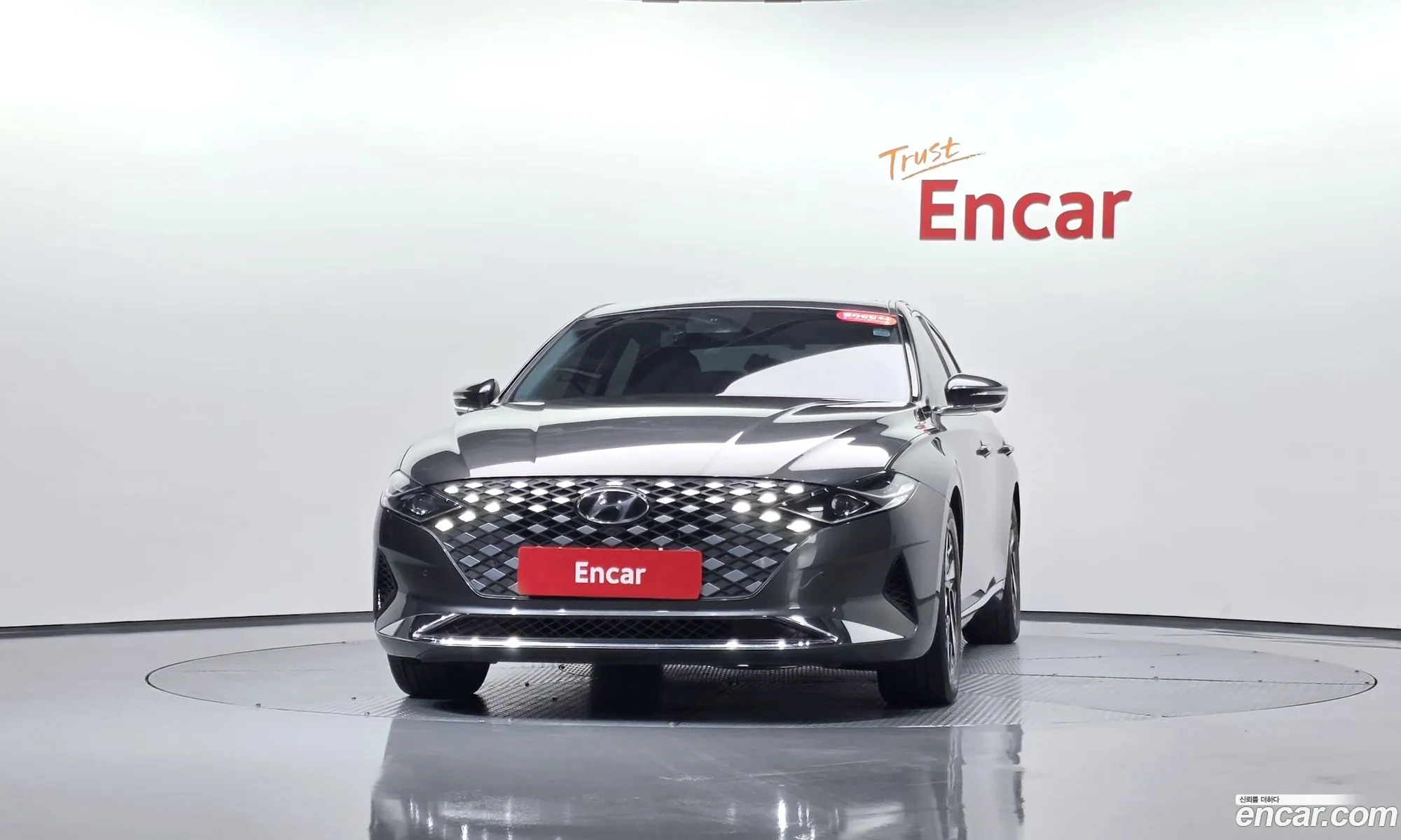 Hyundai Grandeur IG Hybrid 2021 — 2