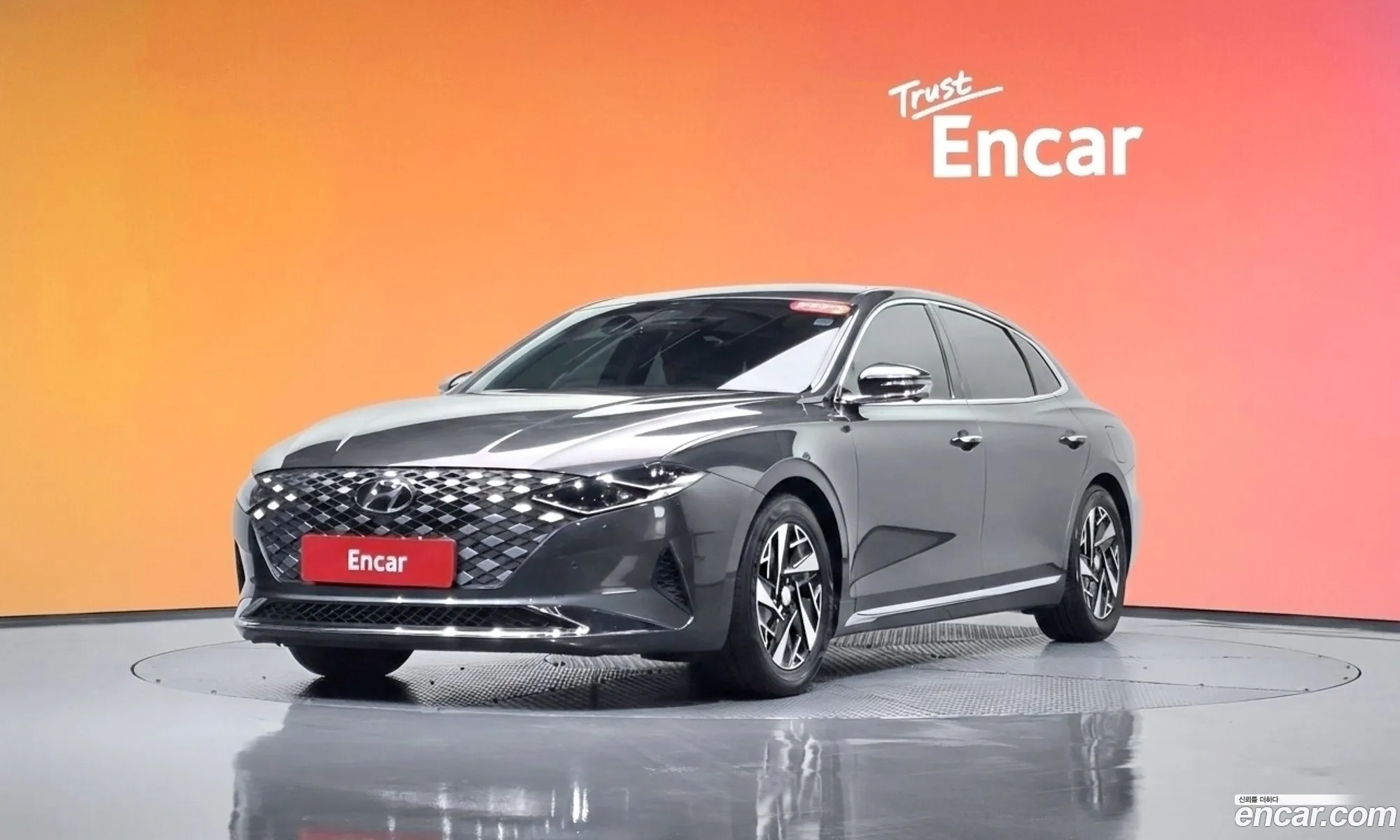Hyundai Grandeur IG Hybrid 2021 — 3