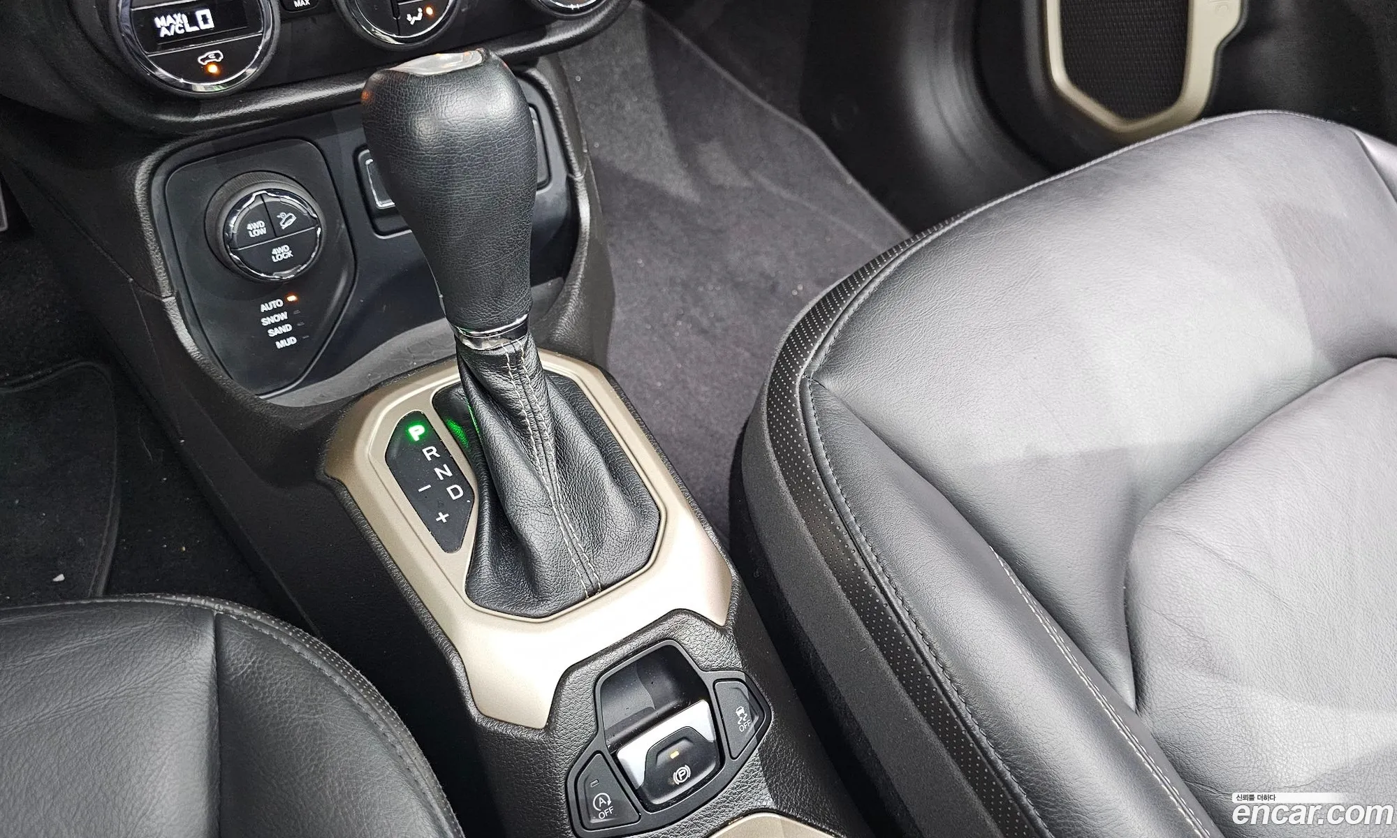 Jeep Renegade 2017 1C4BU0000HPF68417 — 10
