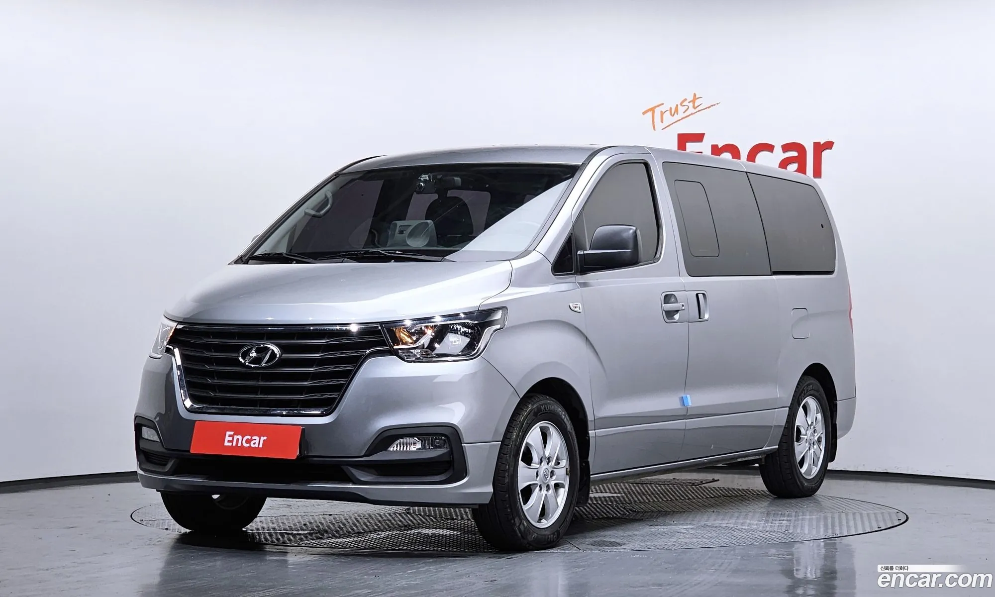 Hyundai Grand Starex 2019 — 3