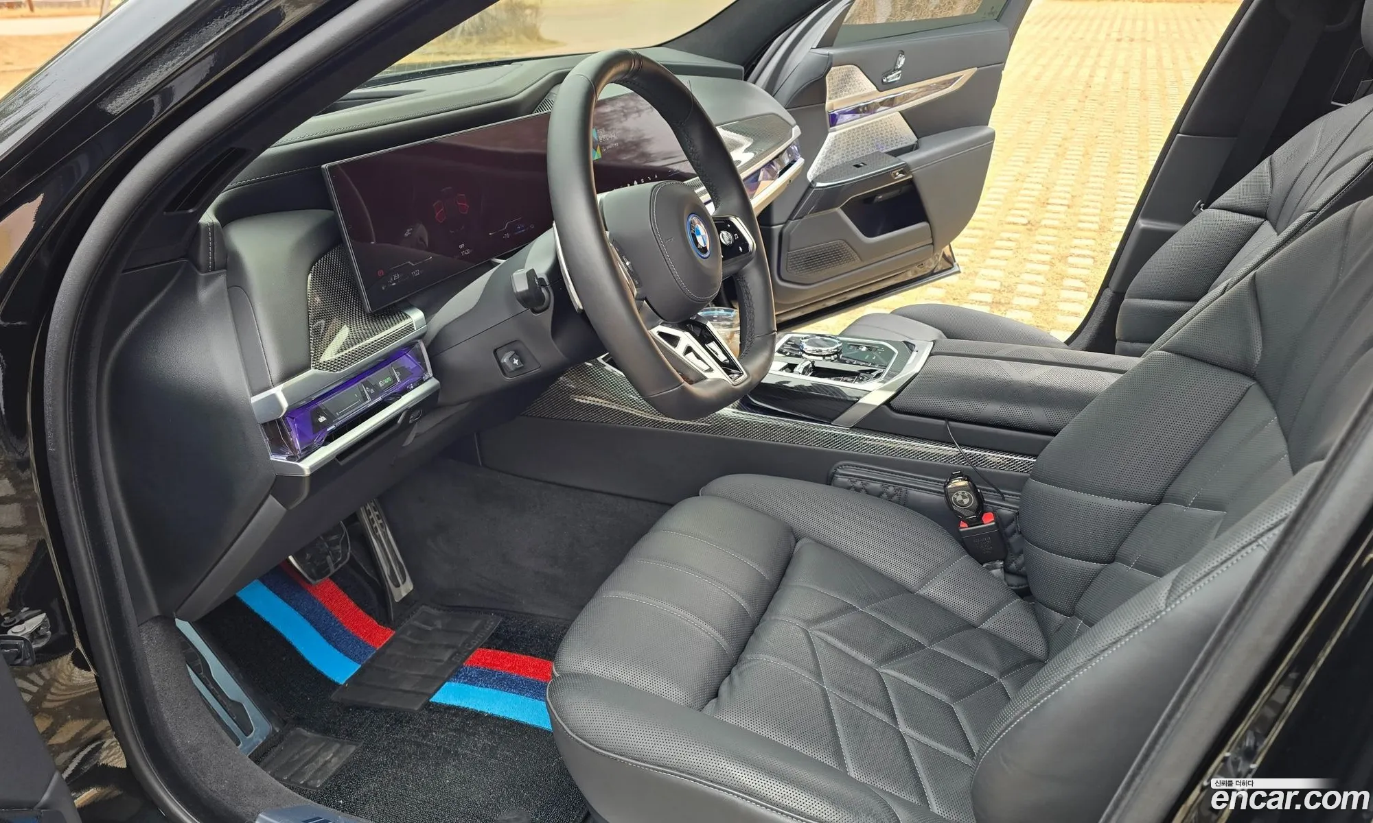BMW 7 Series 2024 — 10