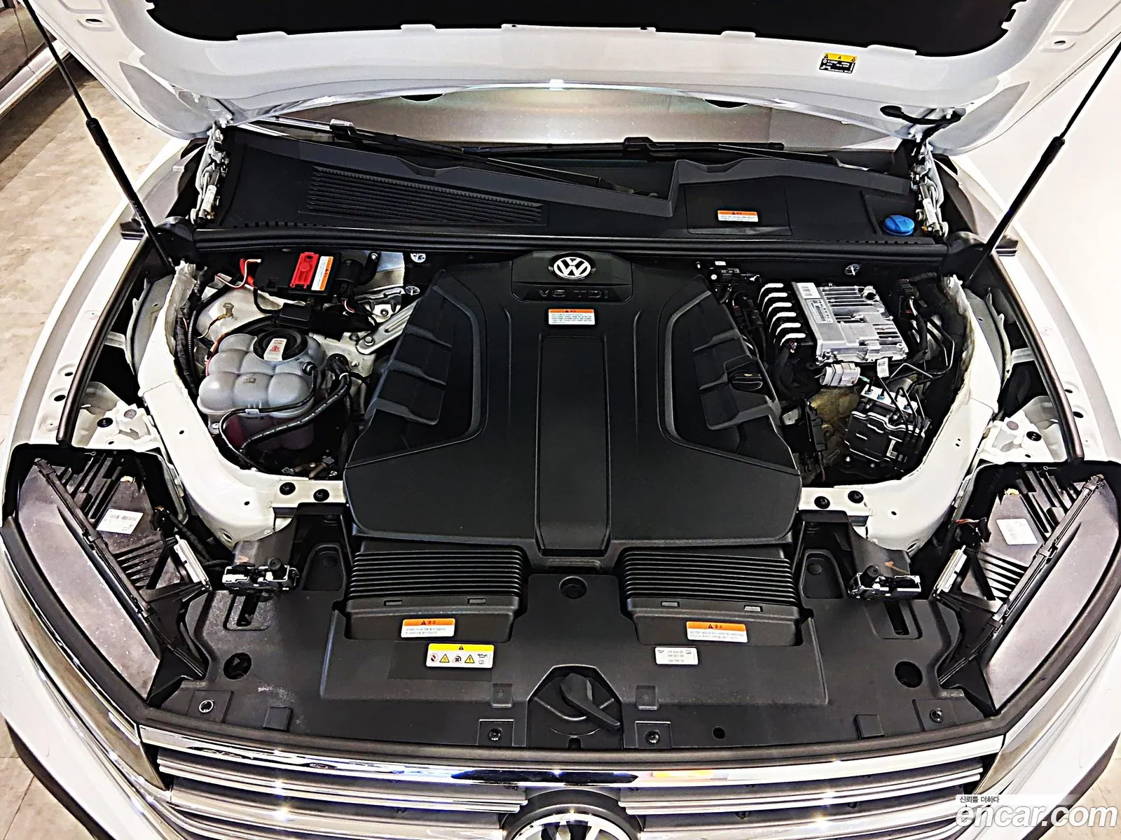 Volkswagen Touareg 2024 — 2