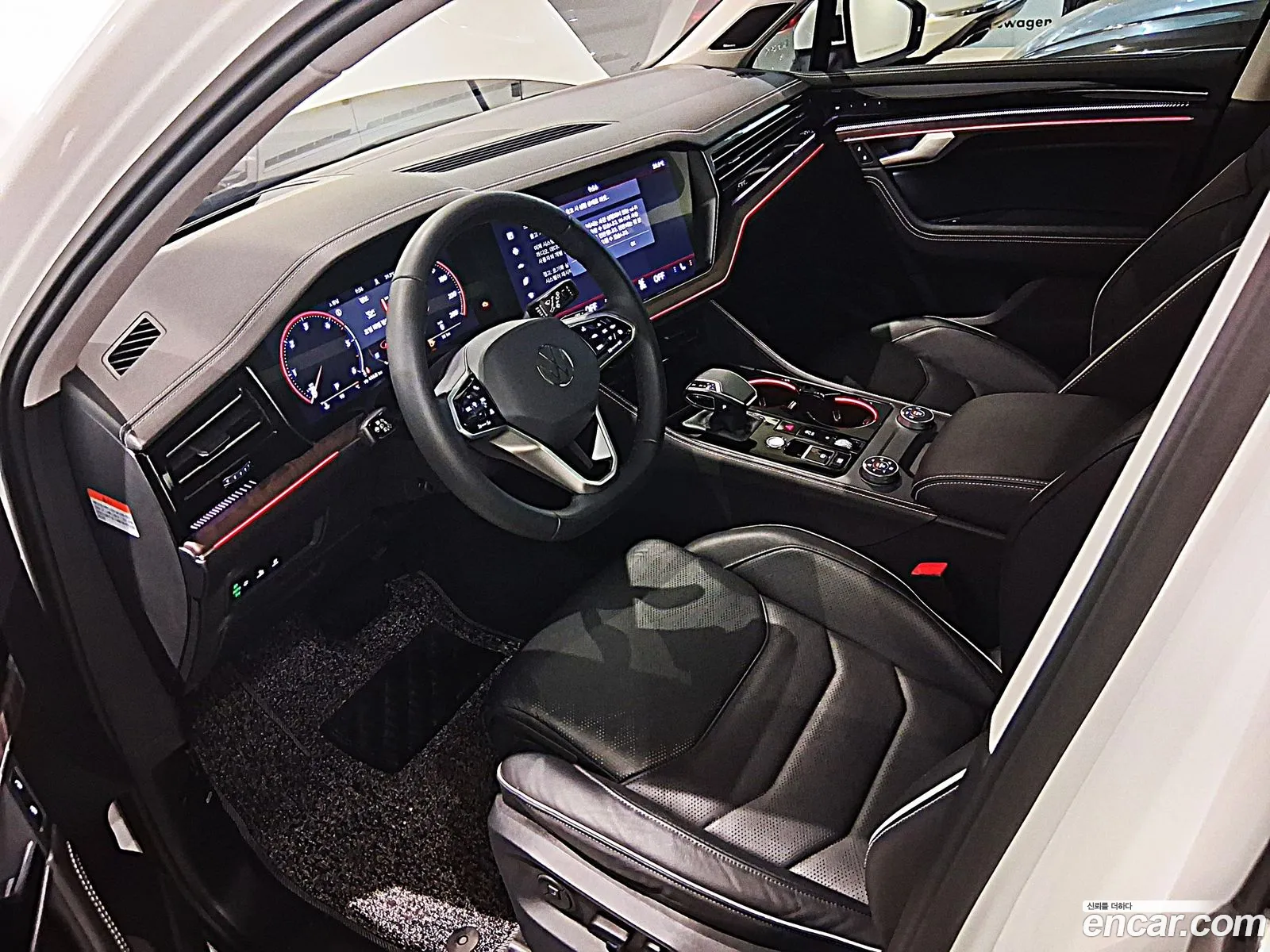 Volkswagen Touareg 2024 — 13