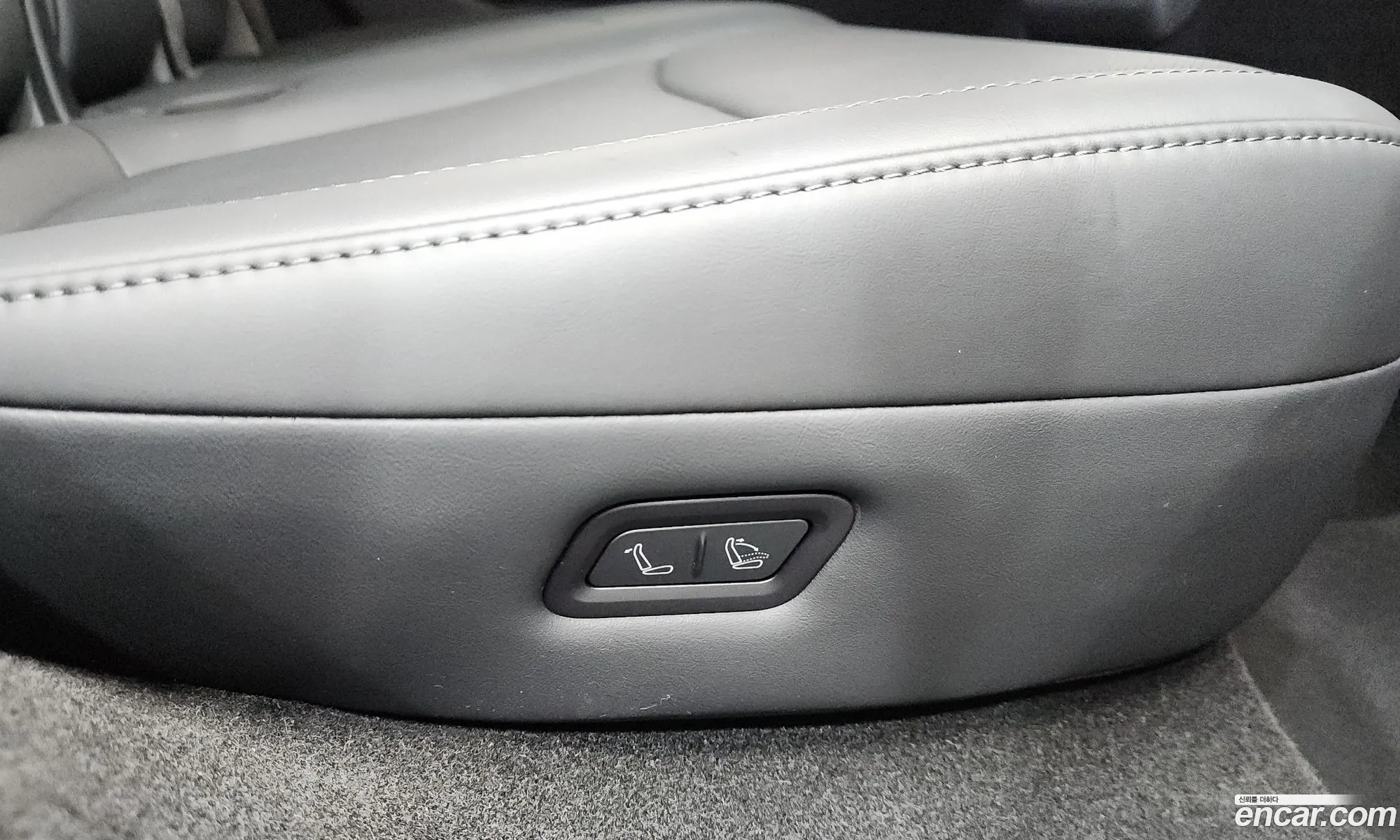 Tesla Model Y 2025 LRWYGCFJ3SC053919 — 29