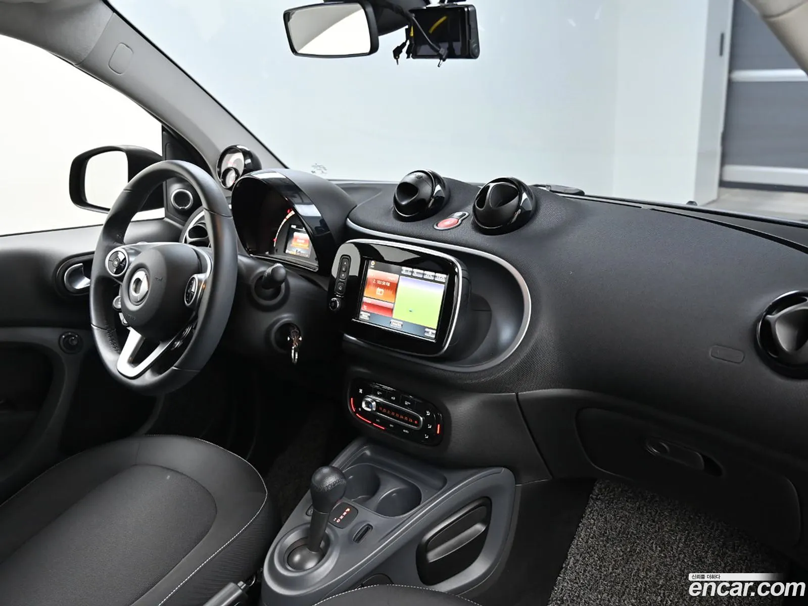 Smart Fortwo Coupe 2015 — 12