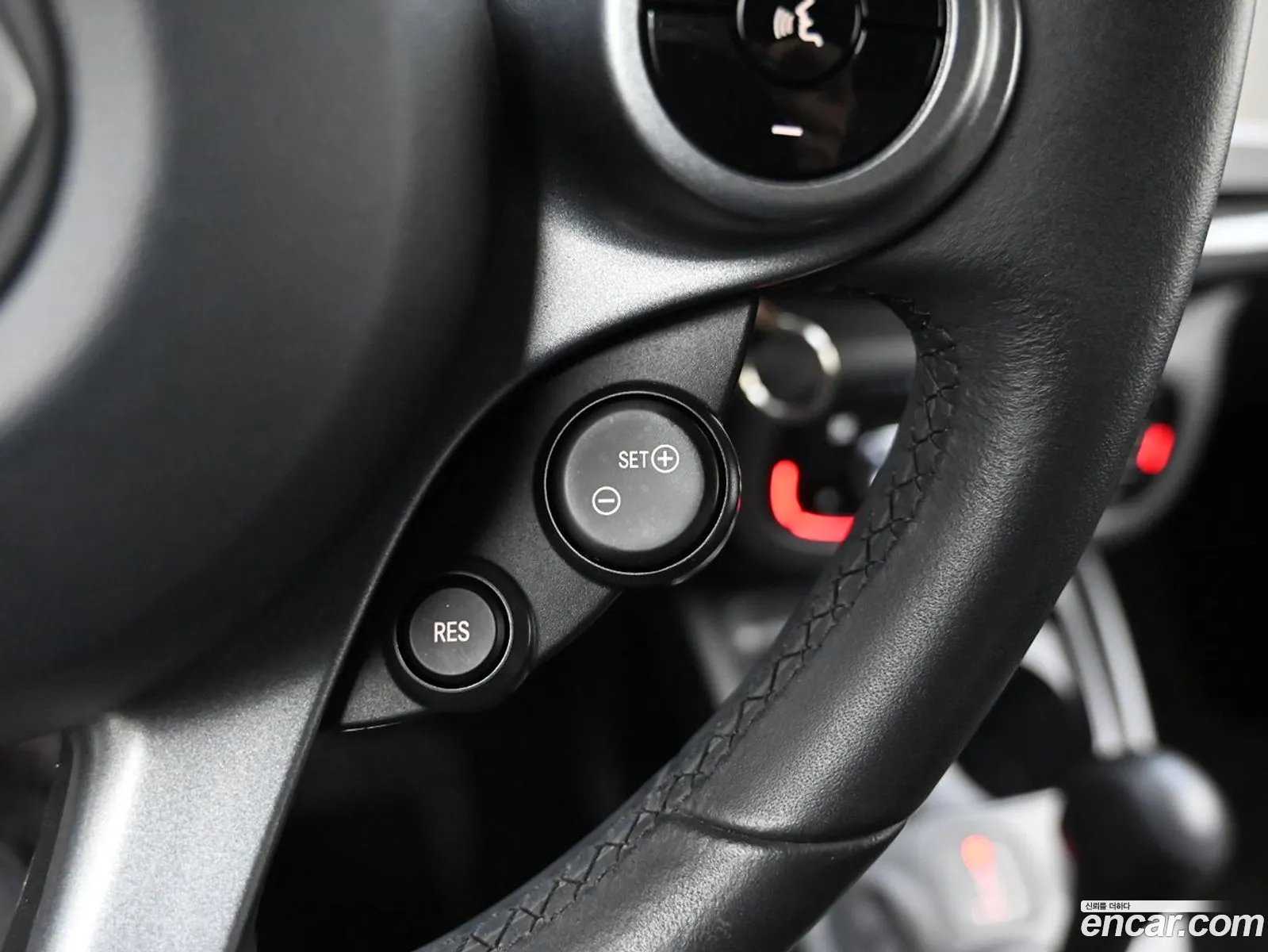 Smart Fortwo Coupe 2015 — 16