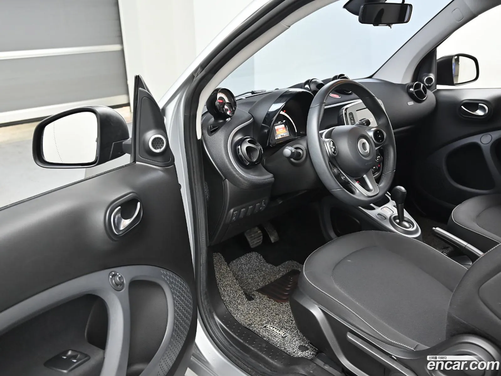 Smart Fortwo Coupe 2015 — 8