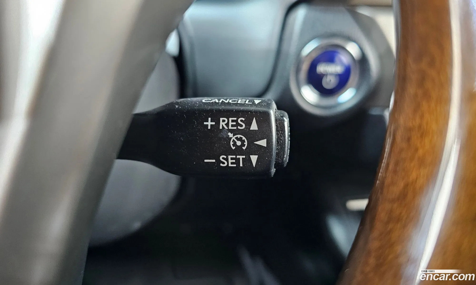 Lexus ES300h 2013 — 5