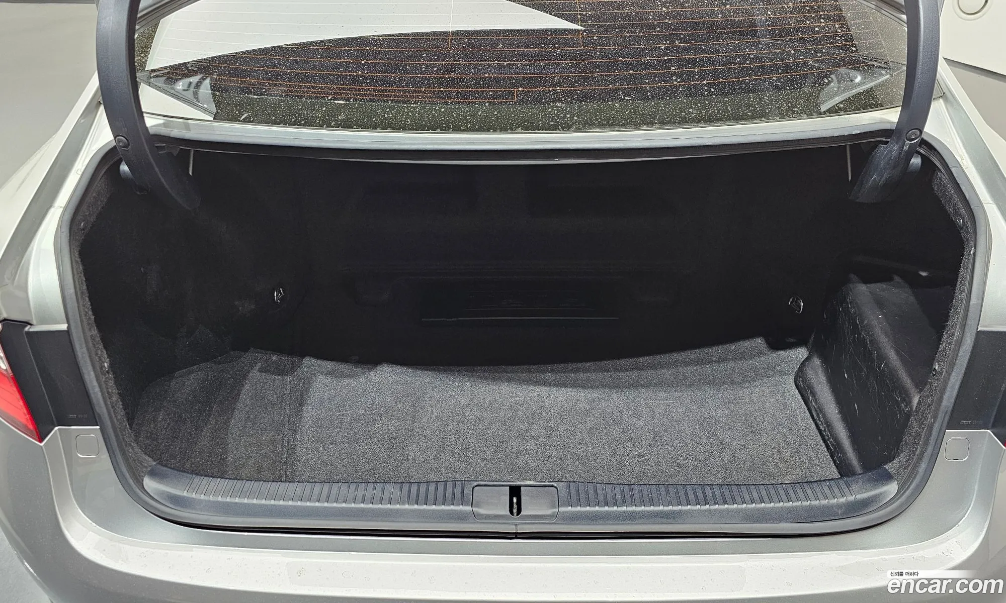 Lexus ES300h 2013 — 17