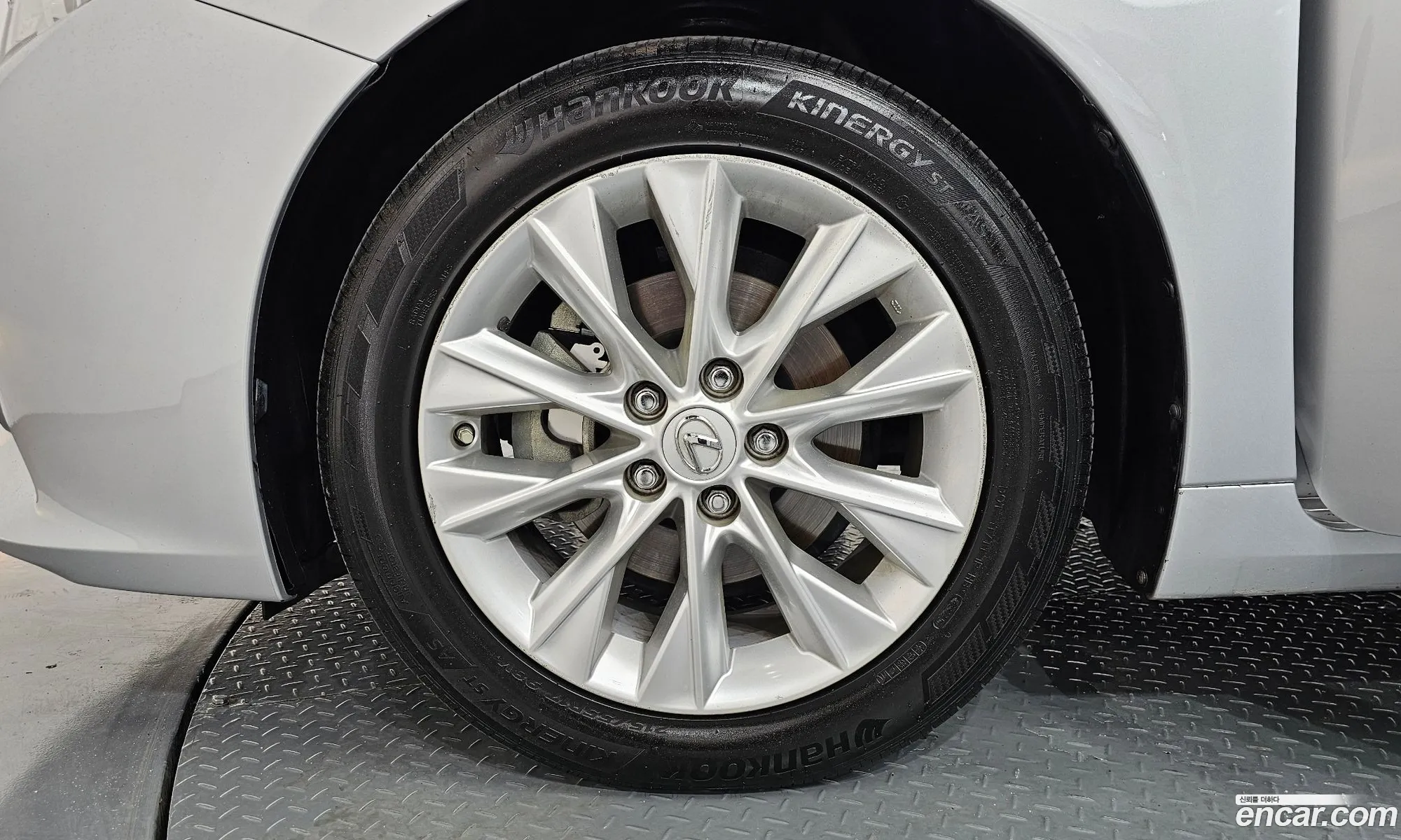 Lexus ES300h 2013 — 8