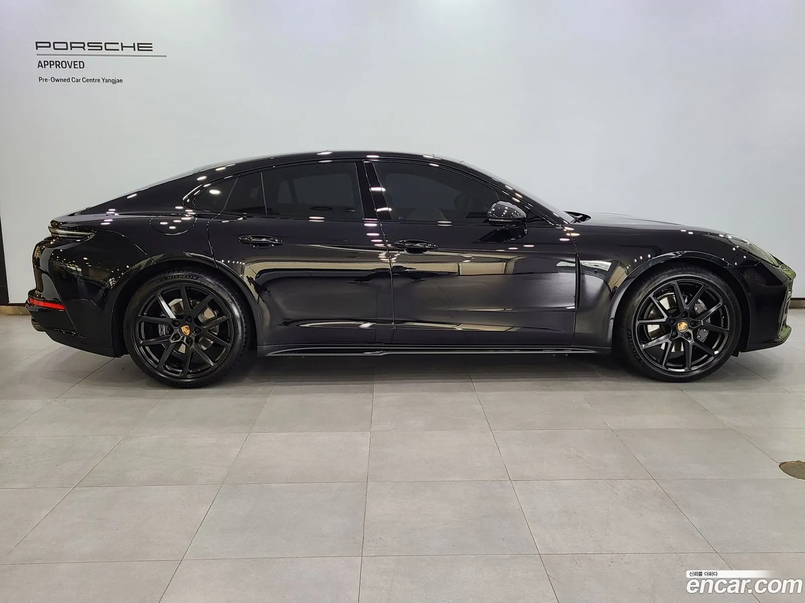 Porsche Panamera 2024 — 4