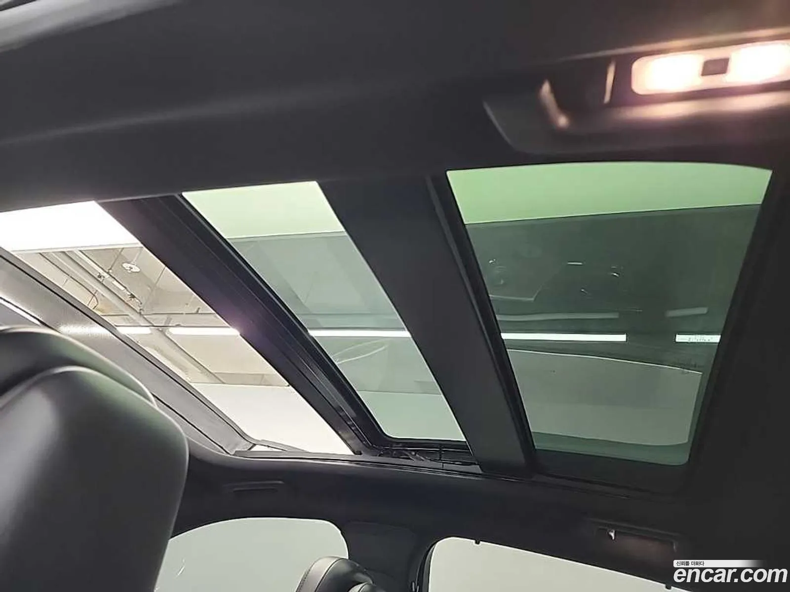 Lincoln Continental 10th Gen 2017 — 19