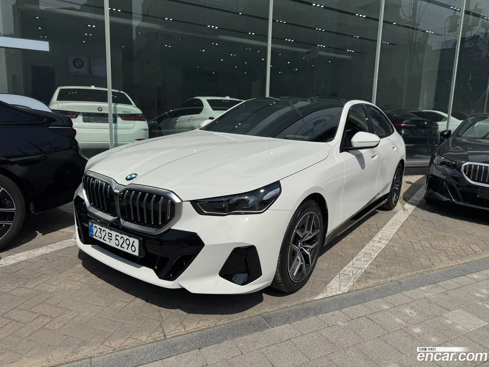BMW 5 Series 2026 — 13