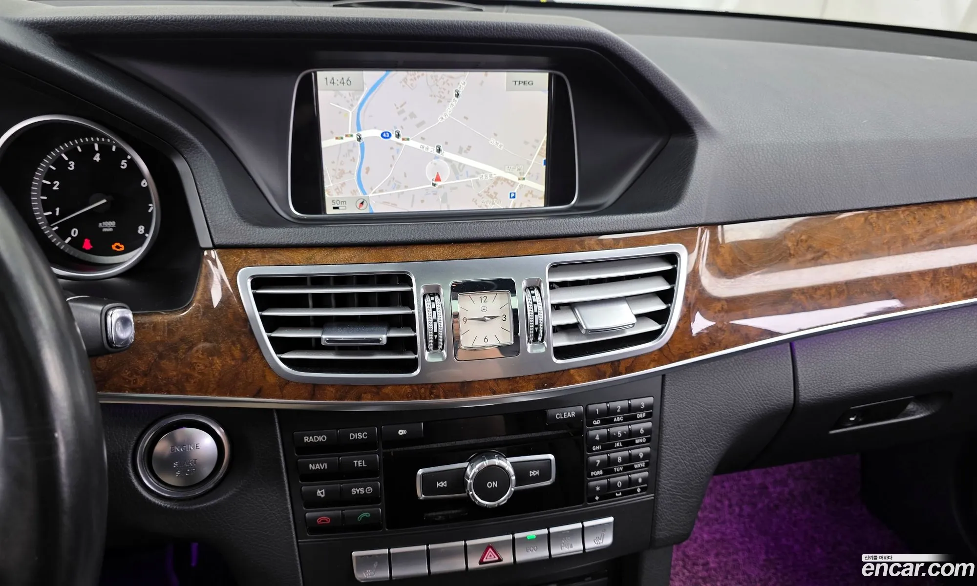 Mercedes-Benz E-Class W212 2014 WDDHF5FB9EB053479 — 3