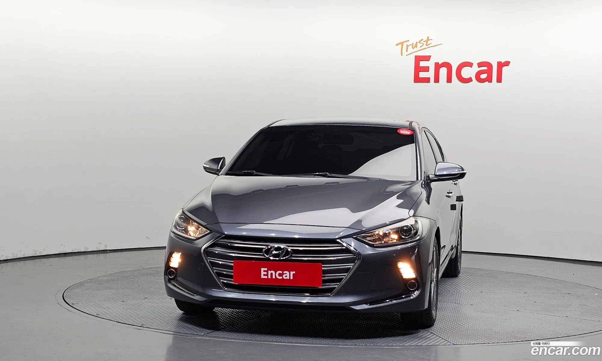 Hyundai Elantra AD 2016 — 3