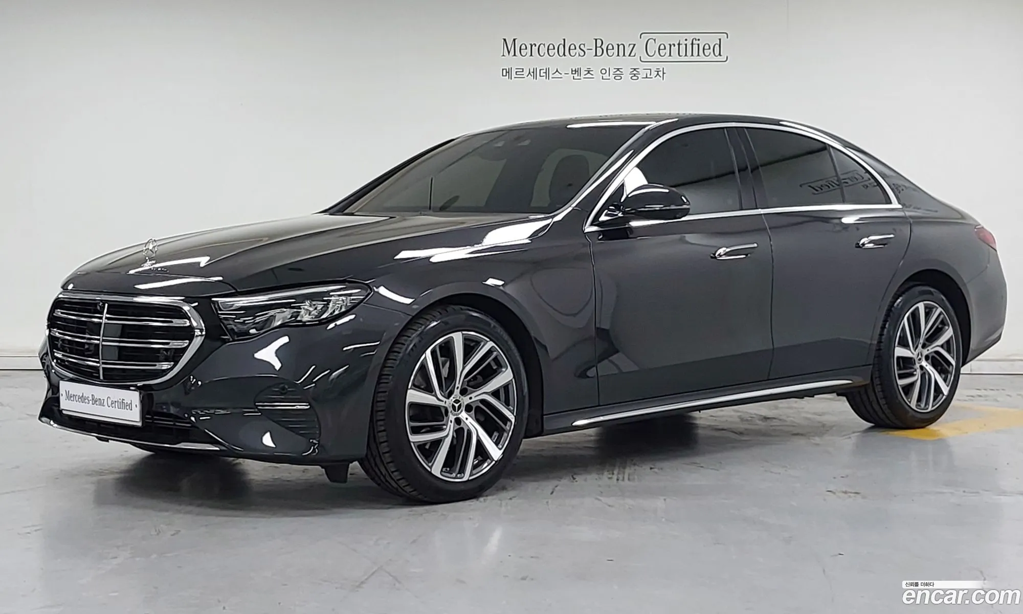 Mercedes-Benz E-Class W214 2024 — 17