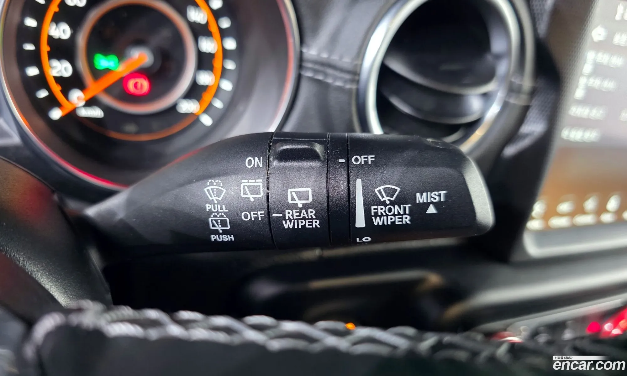 Jeep Wrangler 2022 — 19