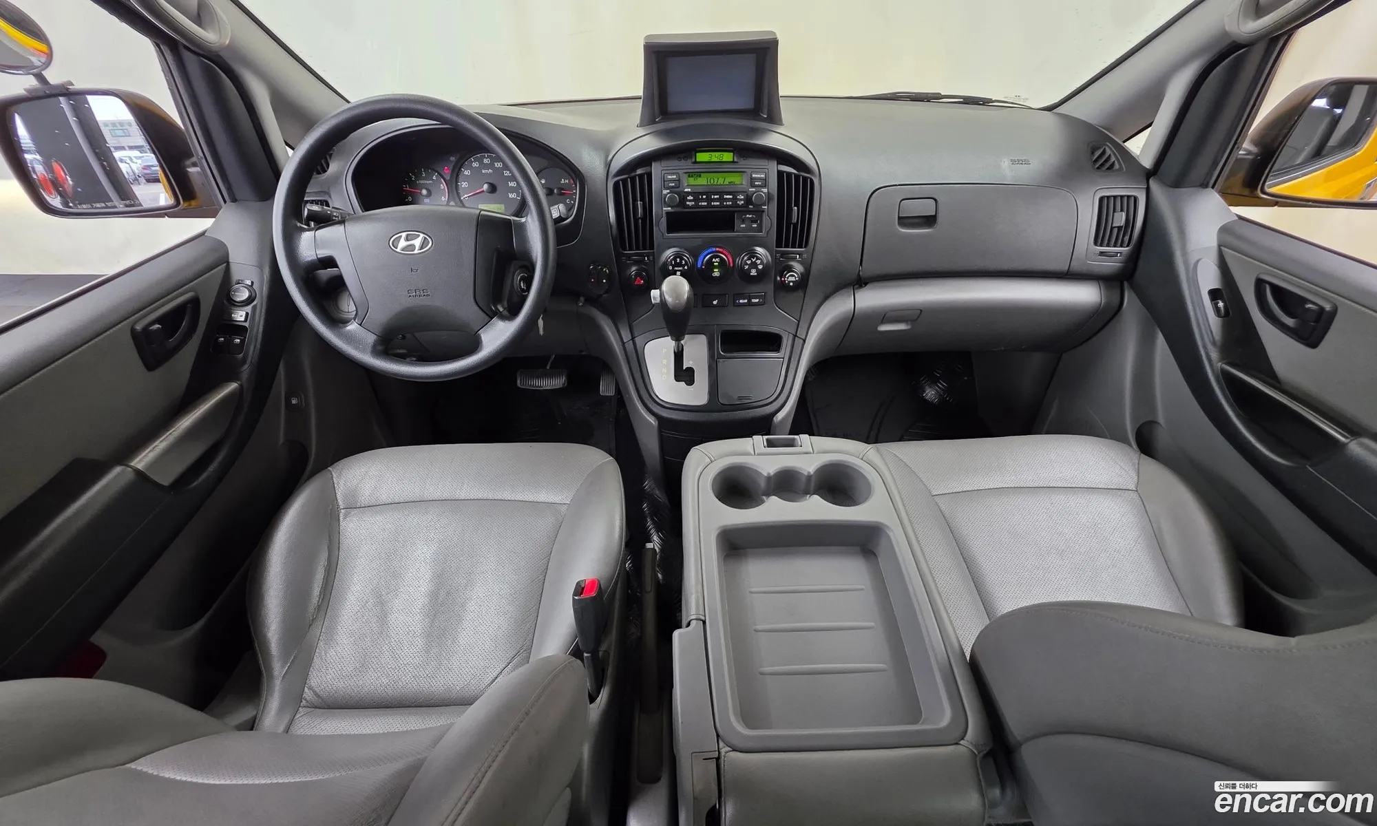 Hyundai Grand Starex 2014 — 2