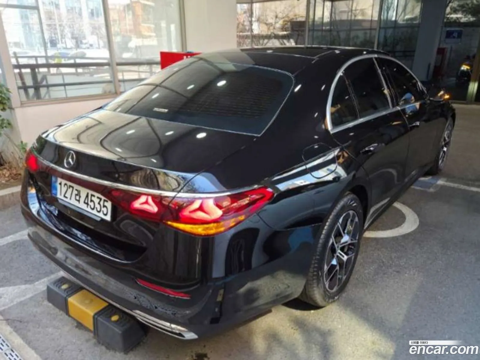 Mercedes-Benz E-Class W214 2026 — 11
