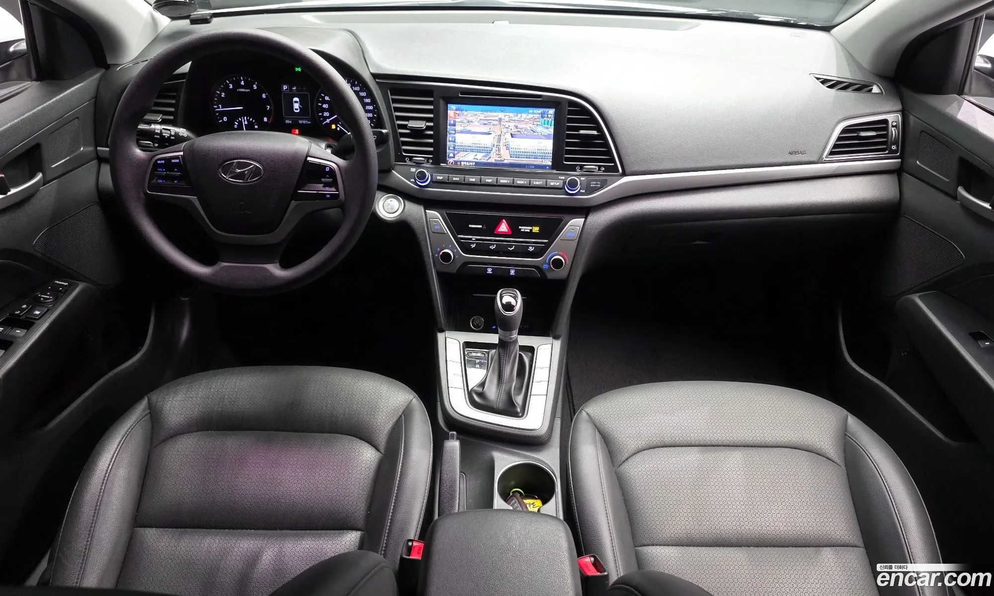 Hyundai Elantra AD 2017 — 2