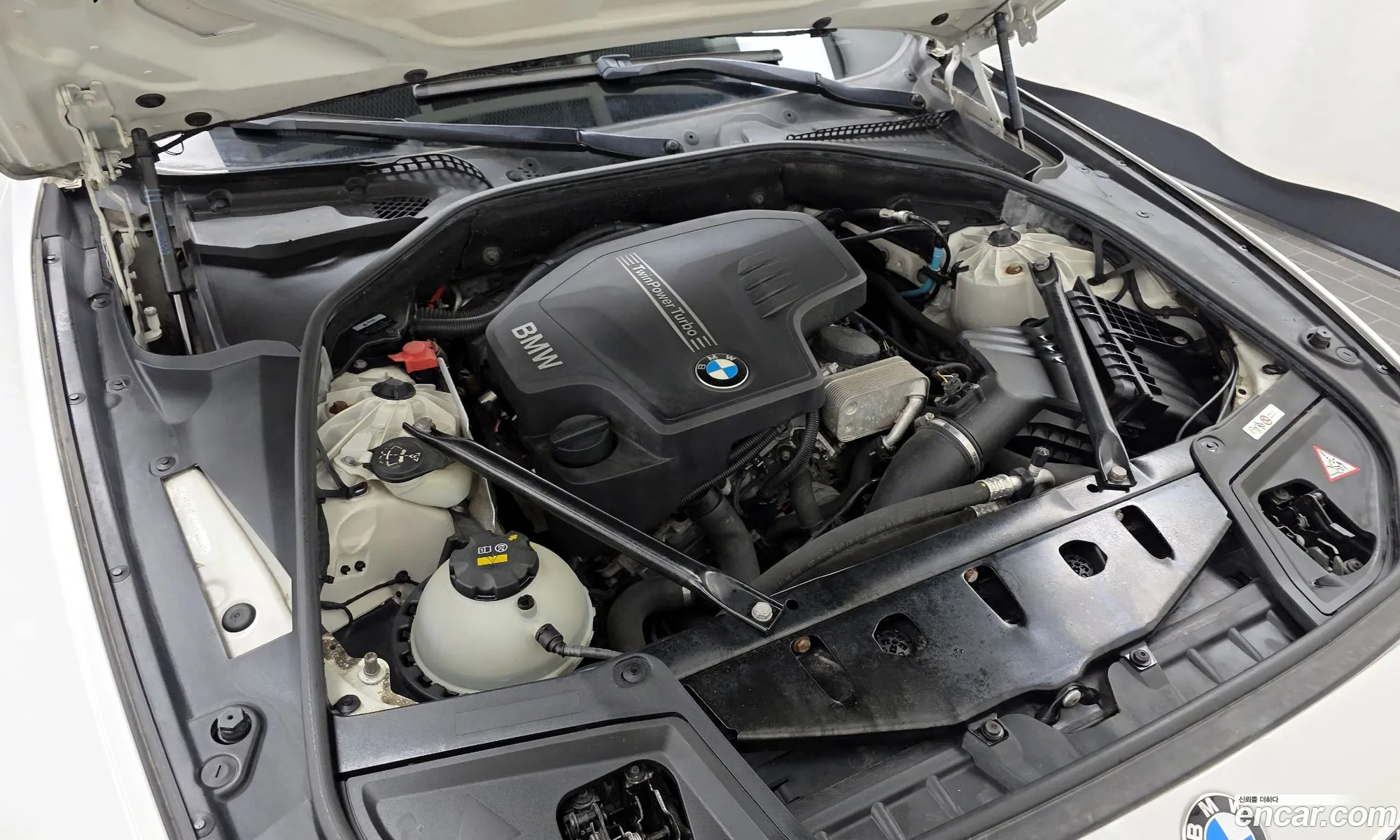 BMW 5 Series 2014 WBA5A7102FD815969 — 5