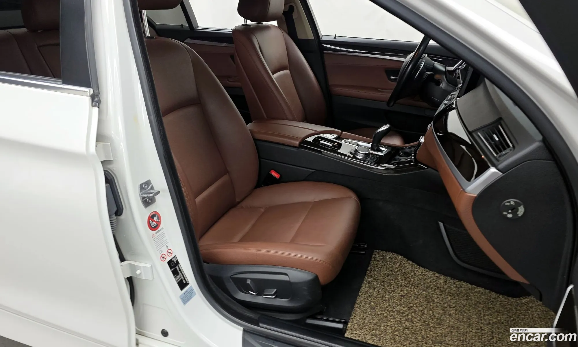 BMW 5 Series 2014 WBA5A7102FD815969 — 19