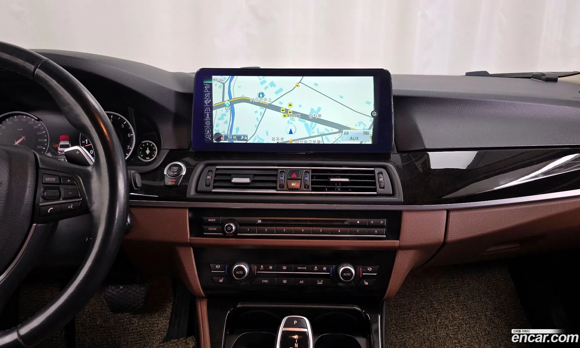 BMW 5 Series 2014 WBA5A7102FD815969 — 3